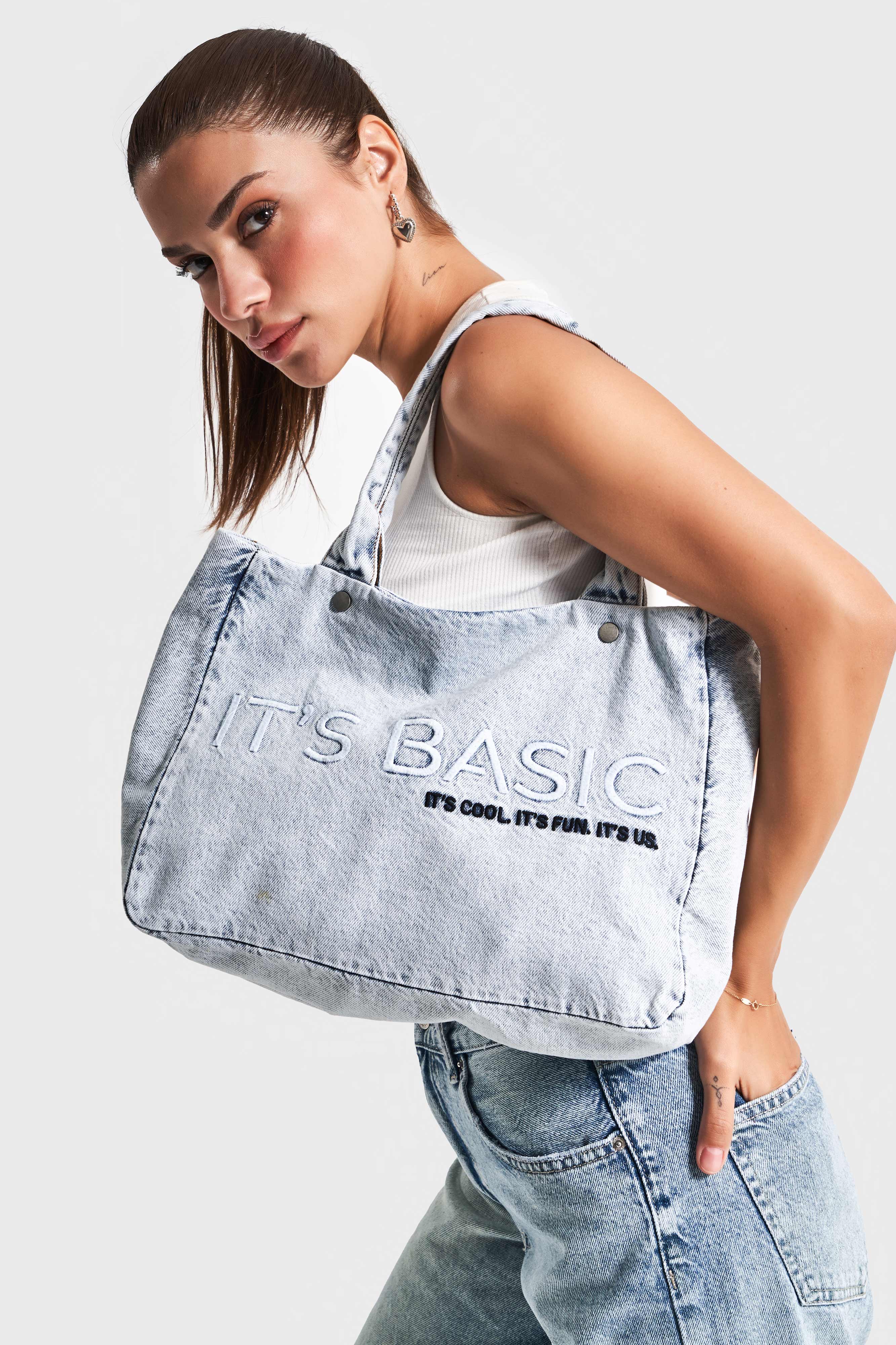 Light Denim Color IT'S BASIC Embroidered Medium Size Denim Shoulder Bag