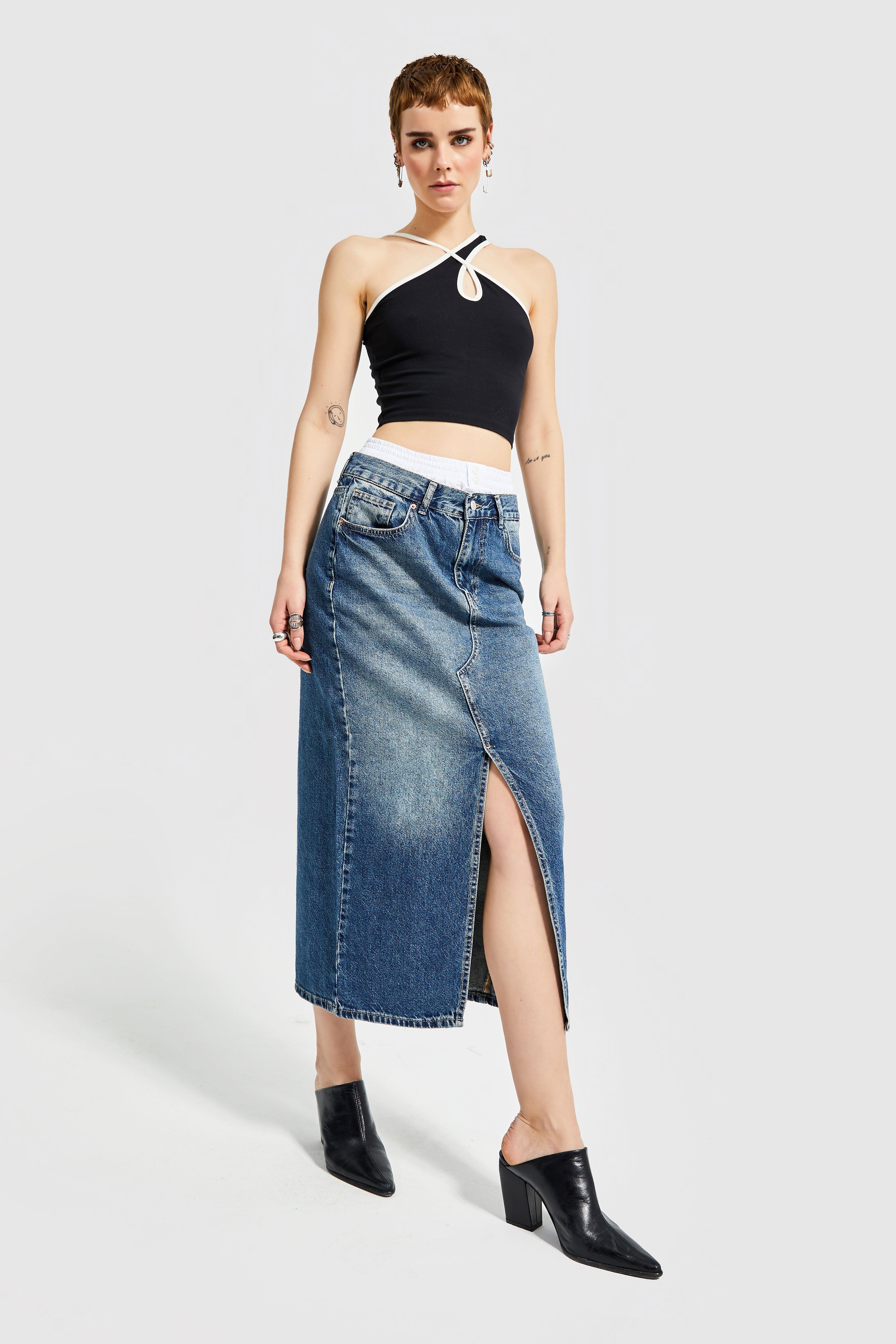 Kadı Tint Denim Color Slit Boxer Detail Maxi Length Denim Skirt