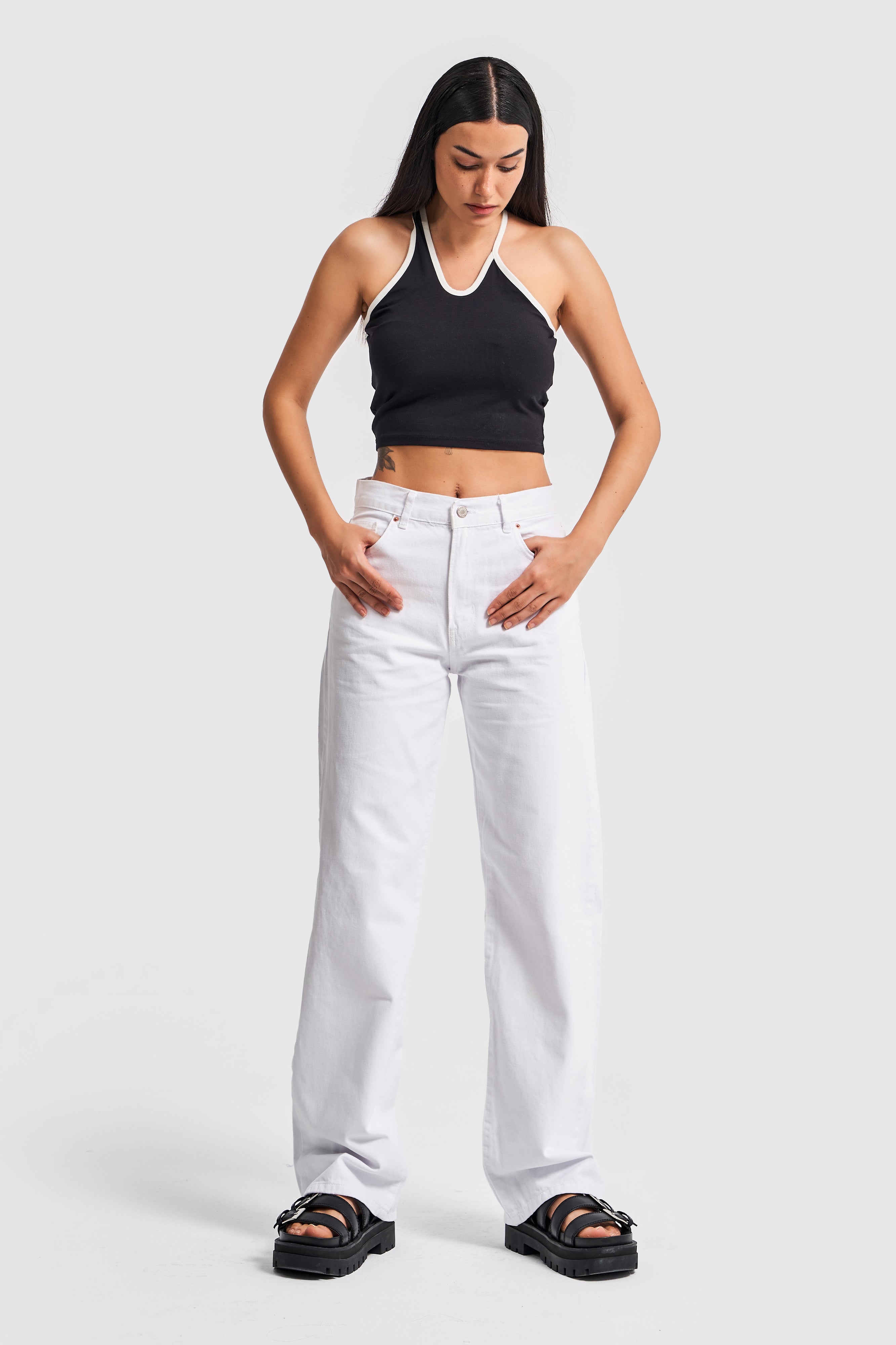 Women's White Color Loose Fit Mid Waist Denim Trousers