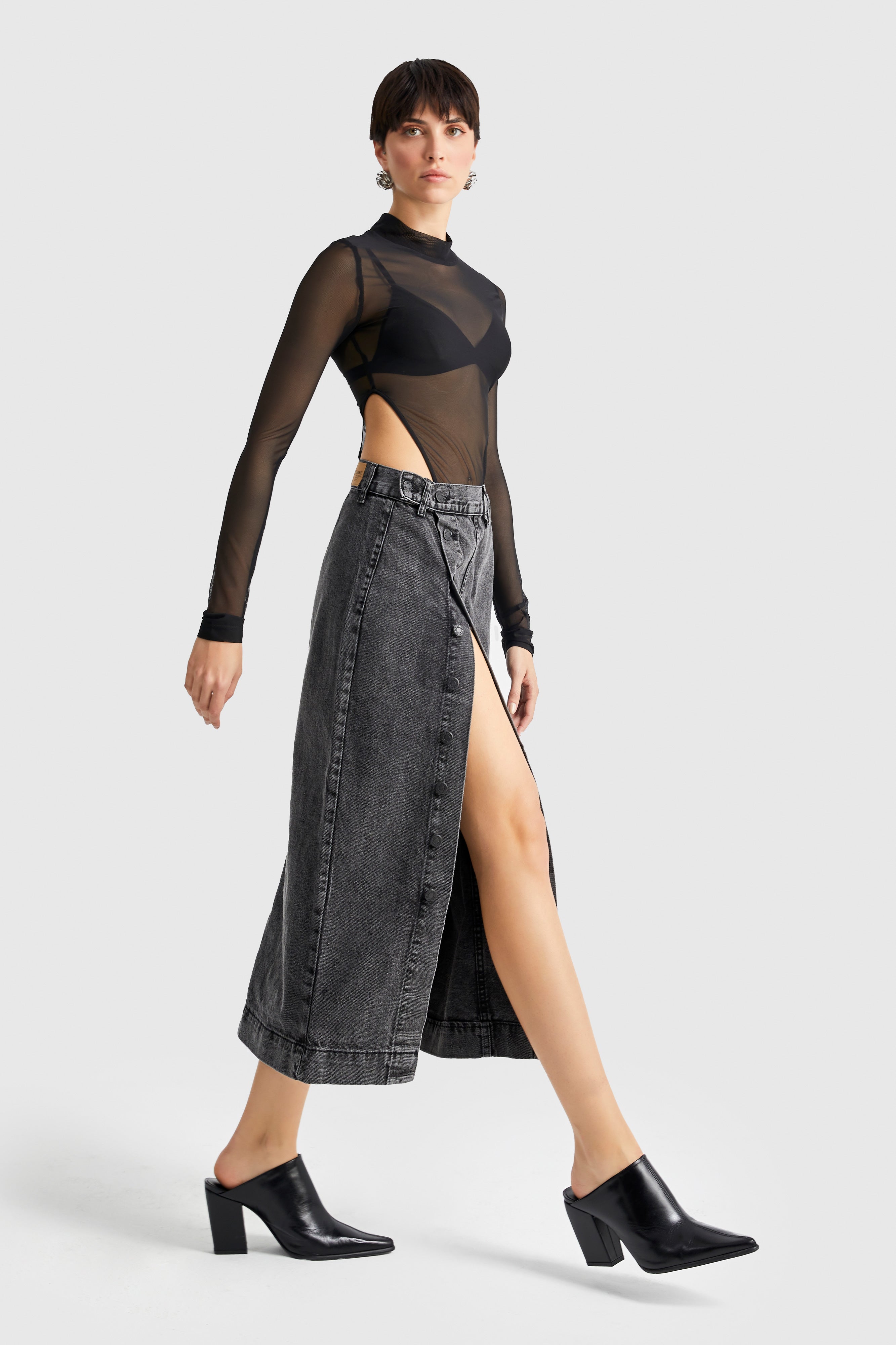 Women's Gray Smoke Color Front Buttoned Maxi Length Denim Skirt