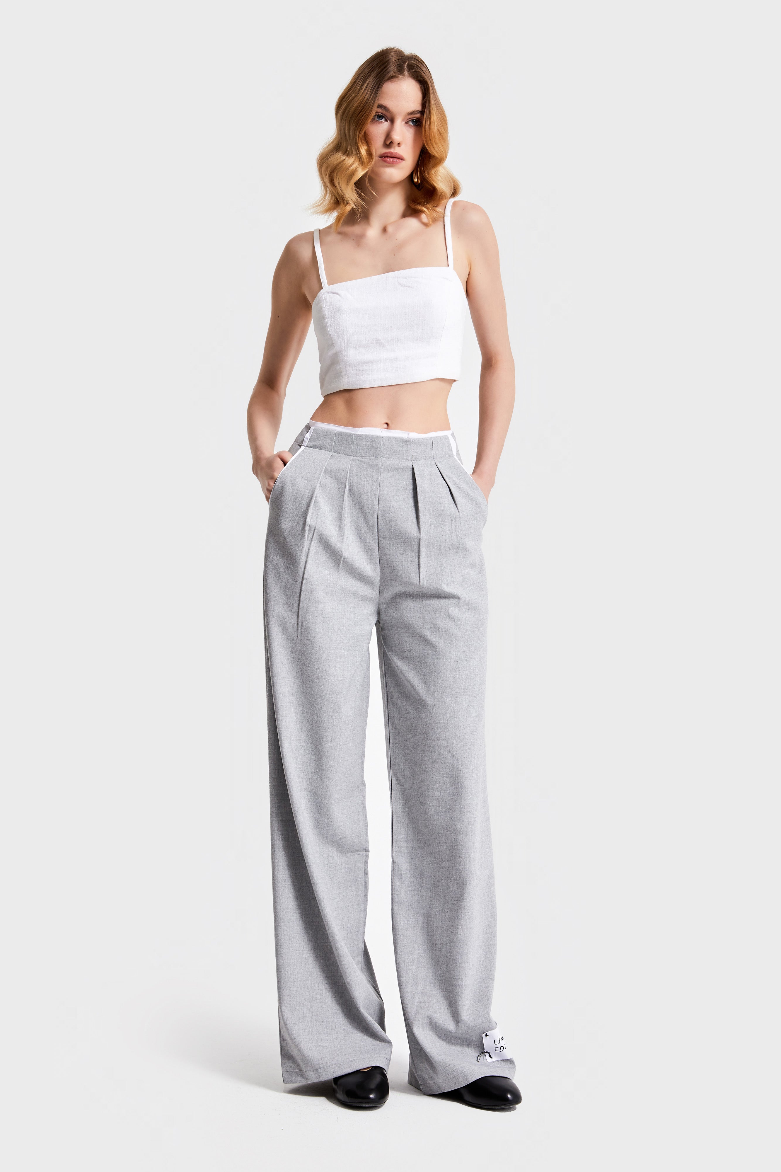 Women's Gray Color Palazzo Fit Relaxed Cut Design Fabric Trousers