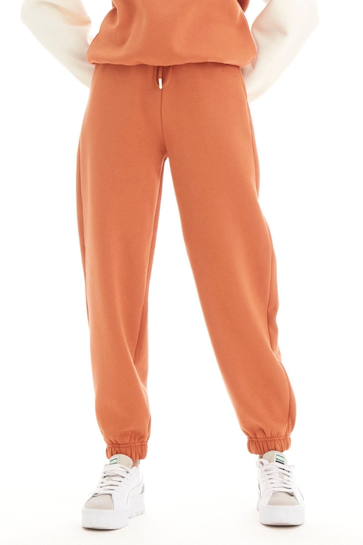 Women's Coffee Color Three Thread Ribbed Jogger Fit Sweatpants