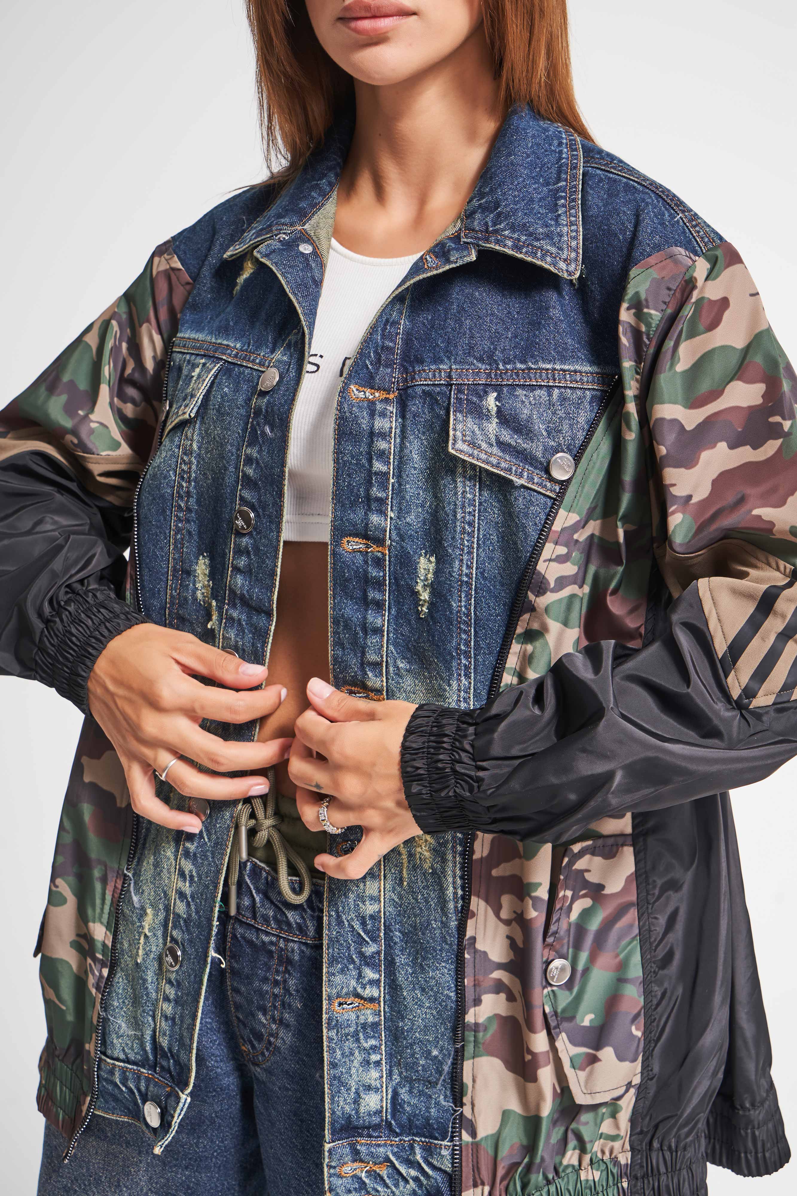 Women's Camouflage Color Denim Patchwork Design Coat