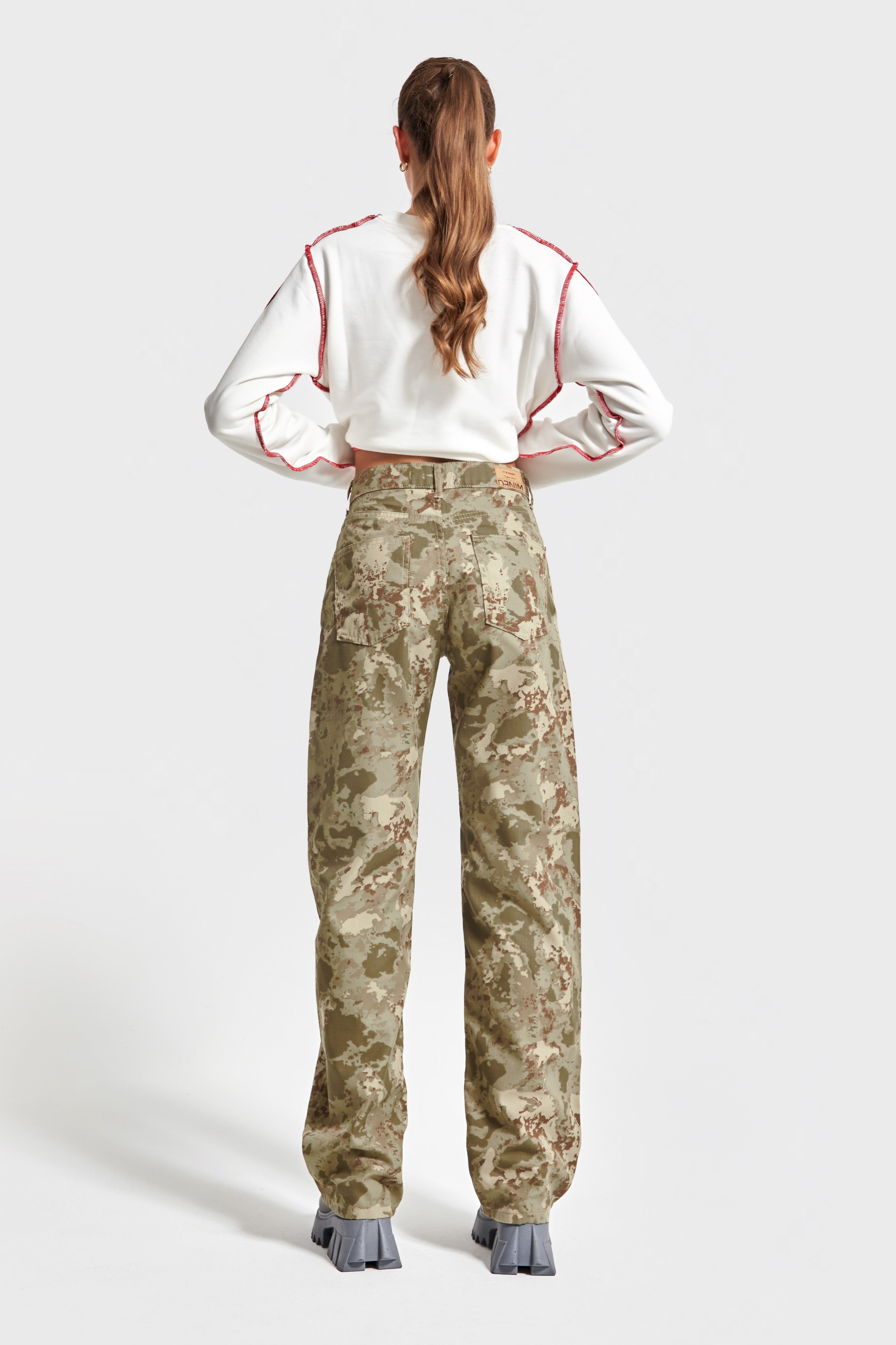 Women's Camouflage Color Loose Fit Mid Waist 100% Cotton Denim Trousers