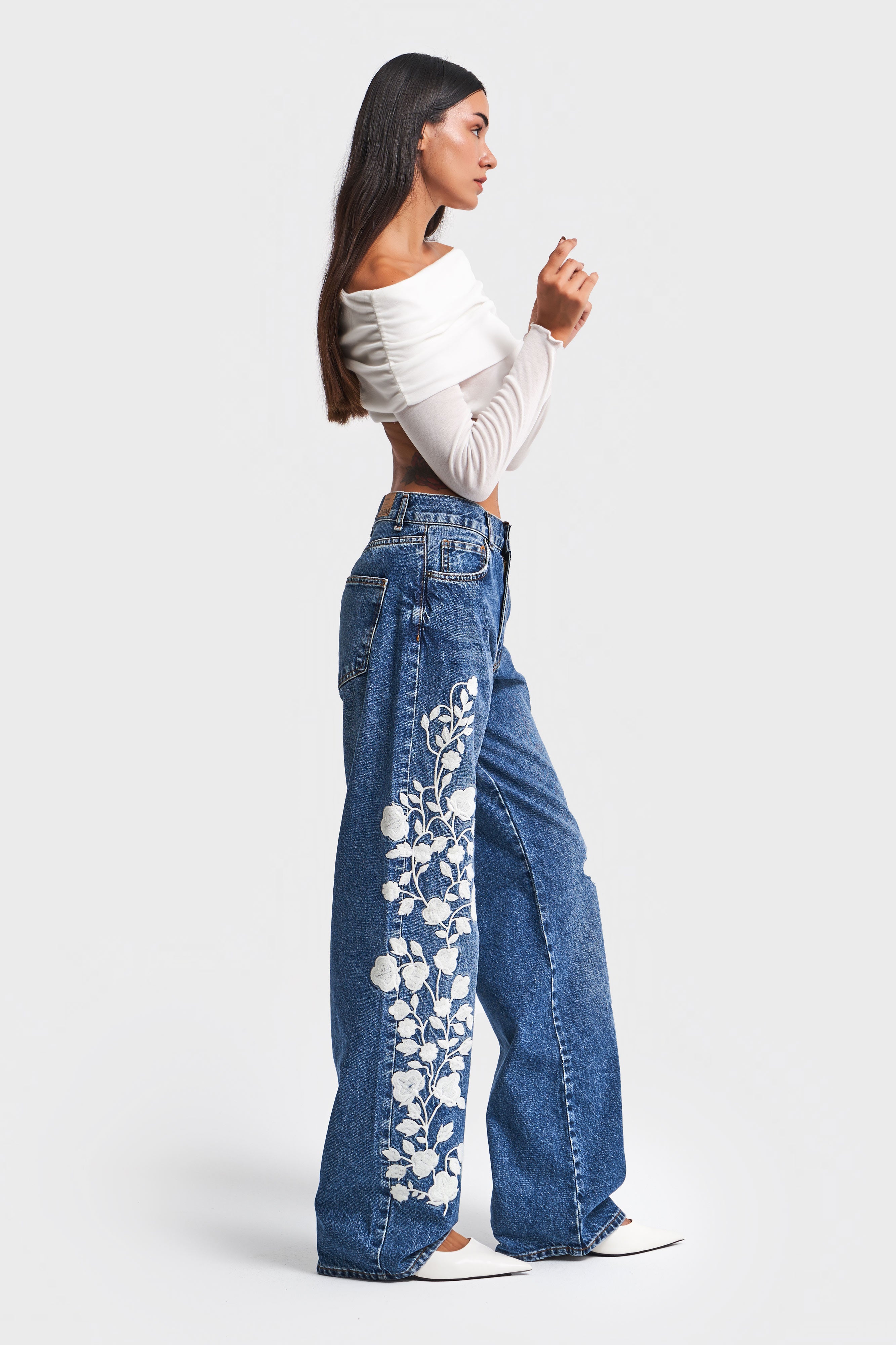 Women's Jeans Color White Floral Embroidered Loose Fit Design Denim