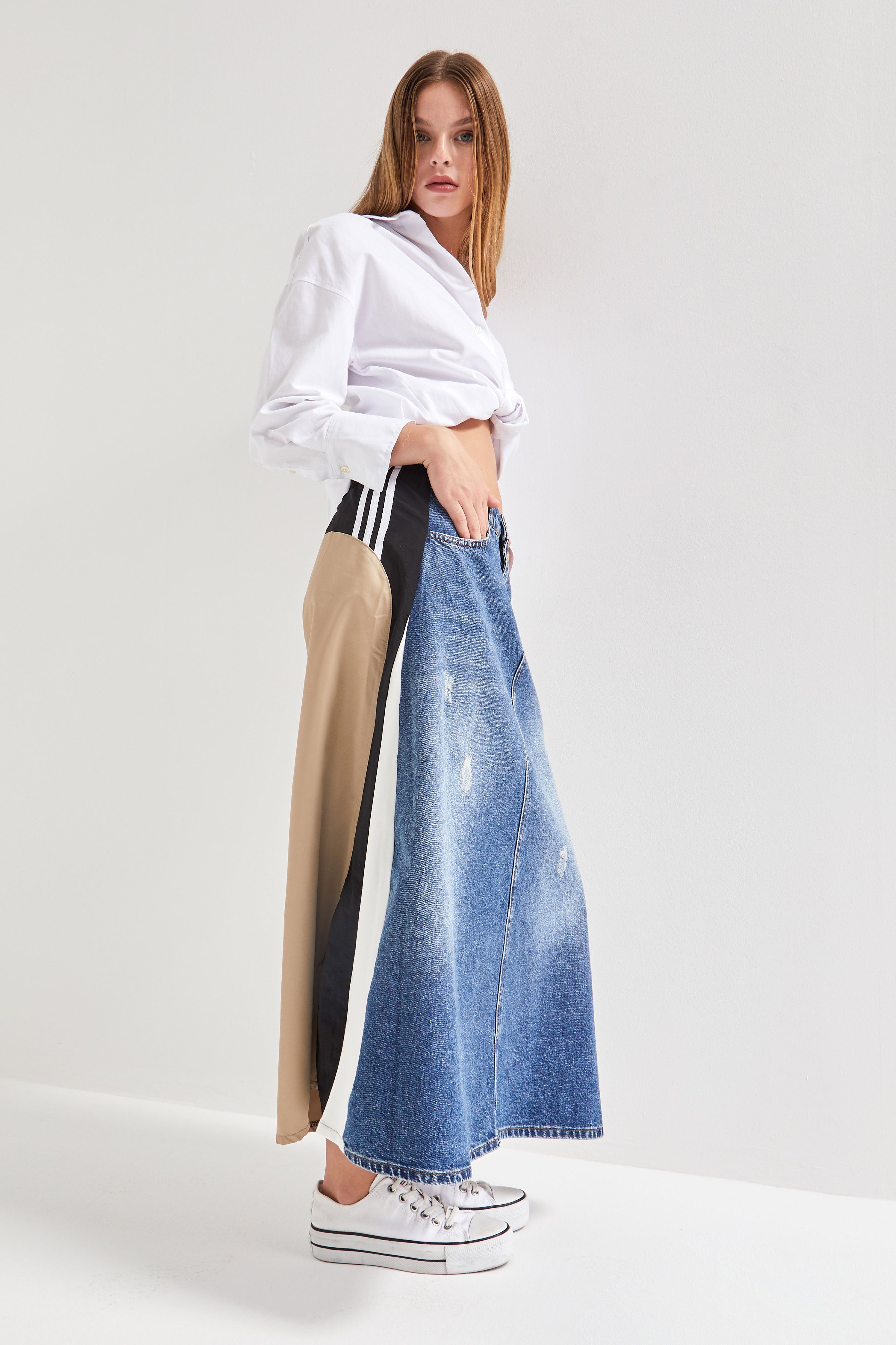 Women's Denim Color Dual Color Special Design Maxi Length Skirt