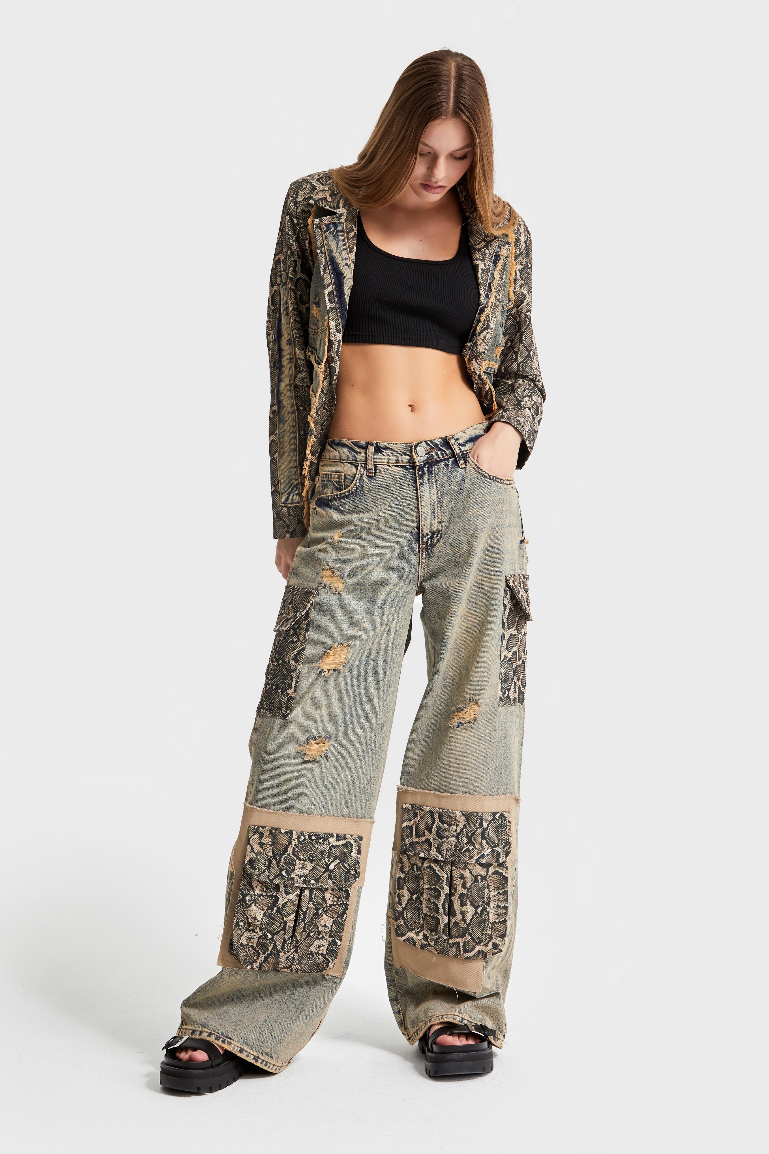 Women's Jeans Color Leopard Blend Design Loose Cut Denim