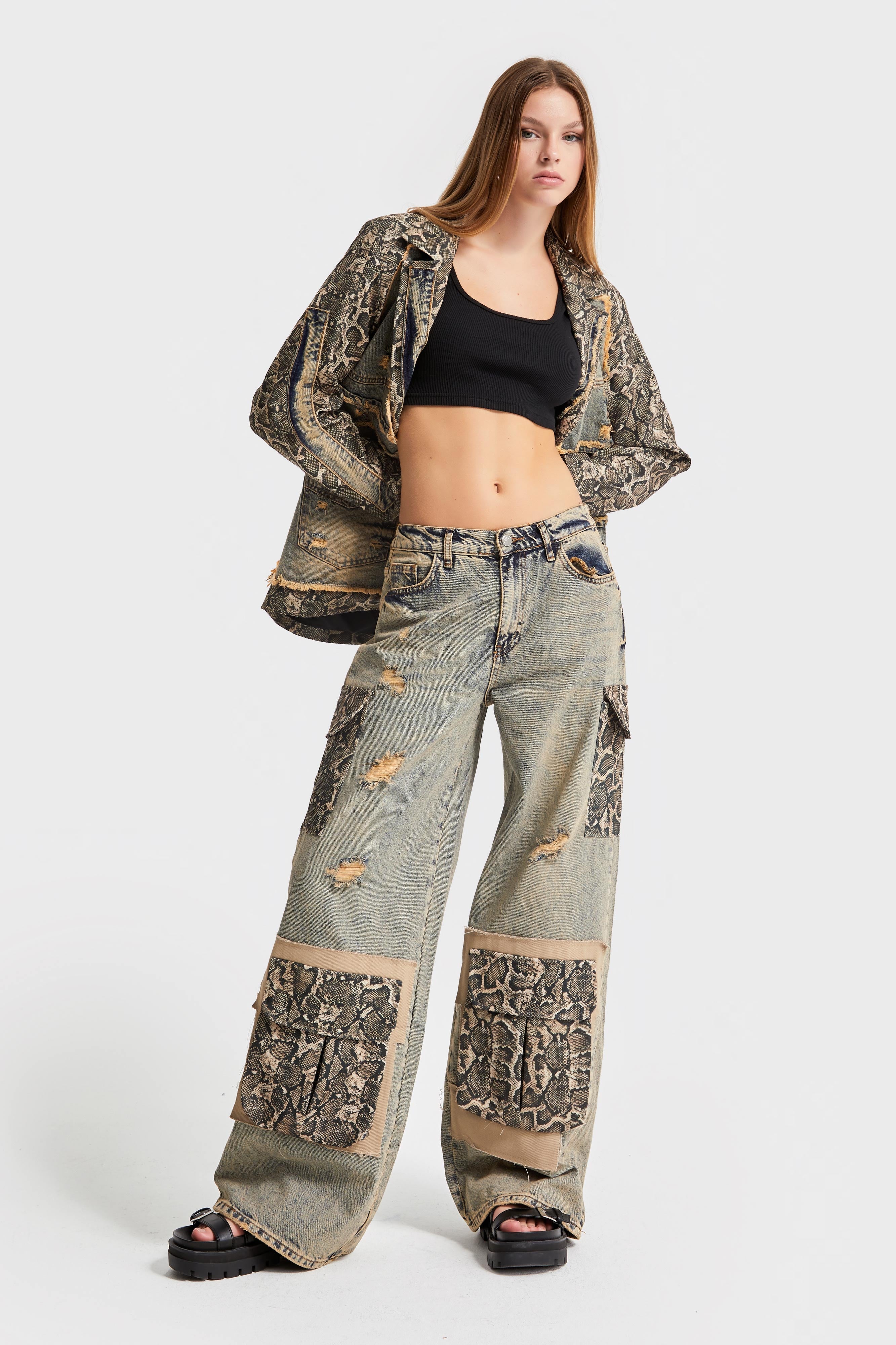 Women's Jeans Color Leopard Blend Design Loose Cut Denim