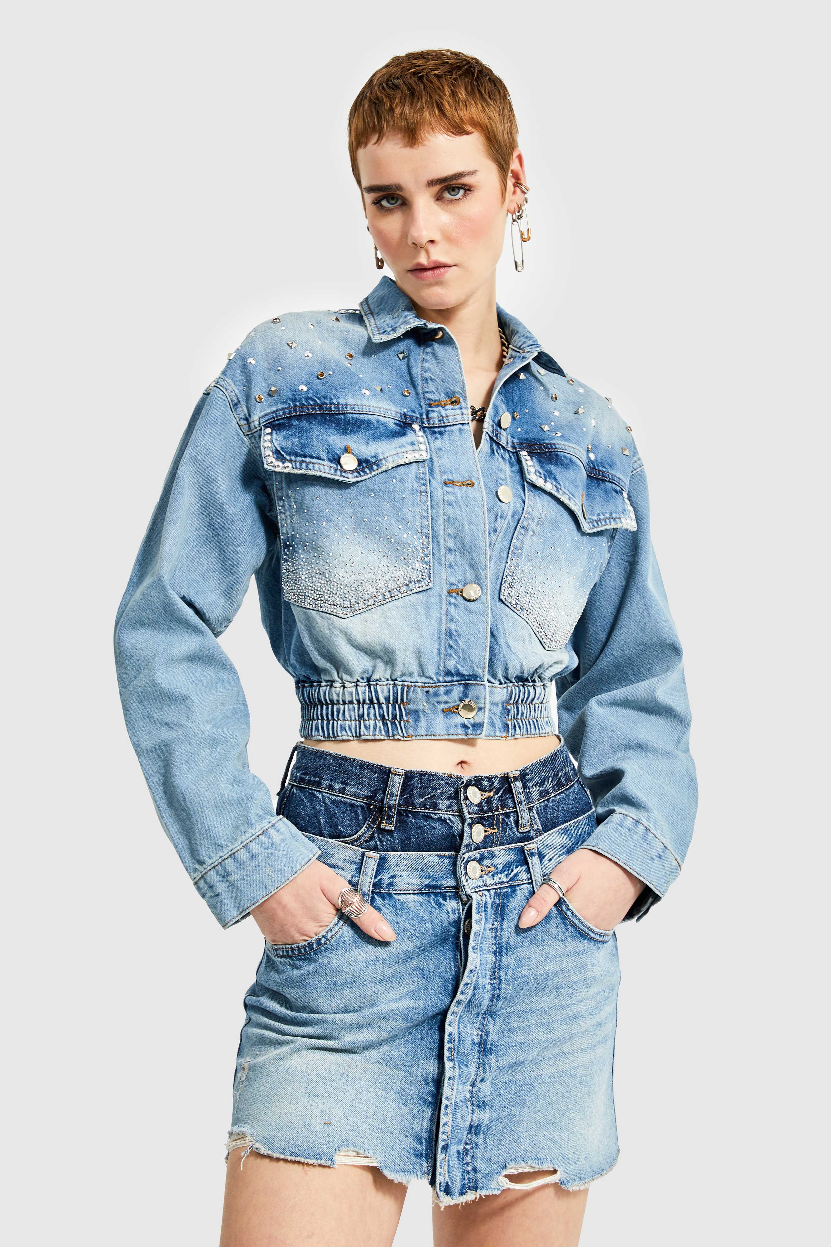 Kadın Kot Rengi Parlak Taş El İşlemeli Tasarım Denim Bomber Ceket