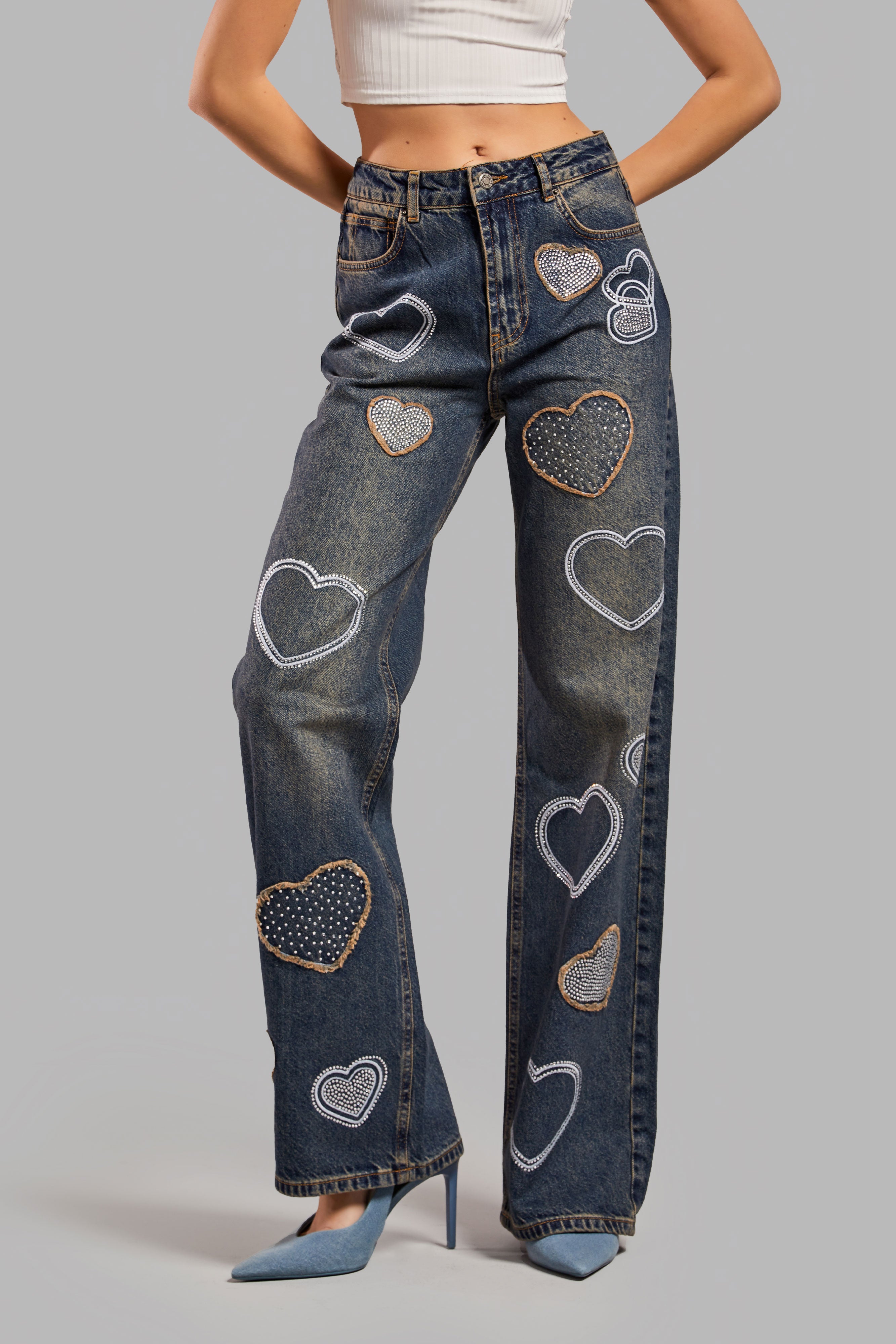 Women's Jeans Color Shiny Stone Heart Detailed Loose Cut Design Denim