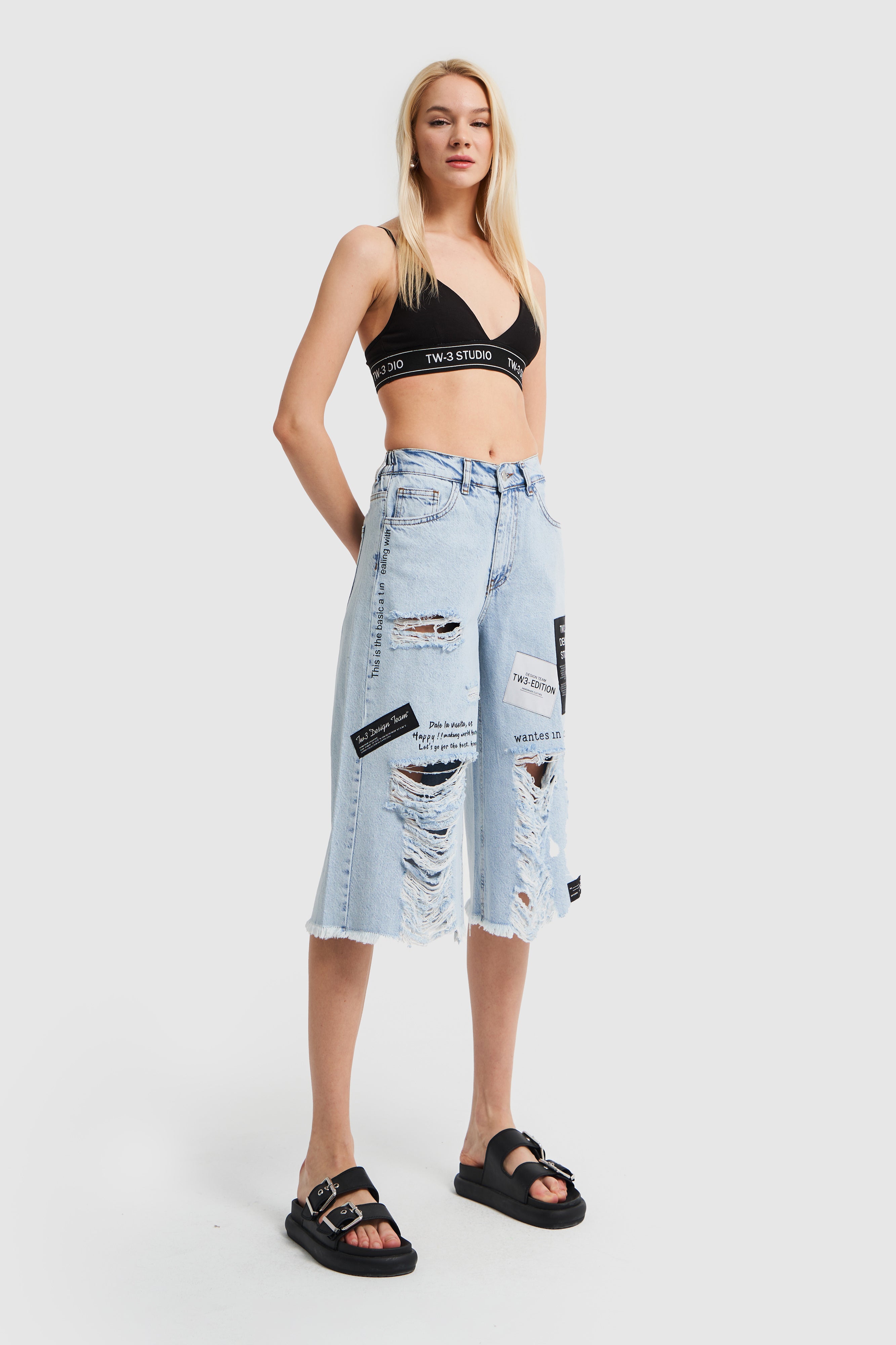 Women's Denim Color Ripped Detail Maxi Length Design Denim Shorts