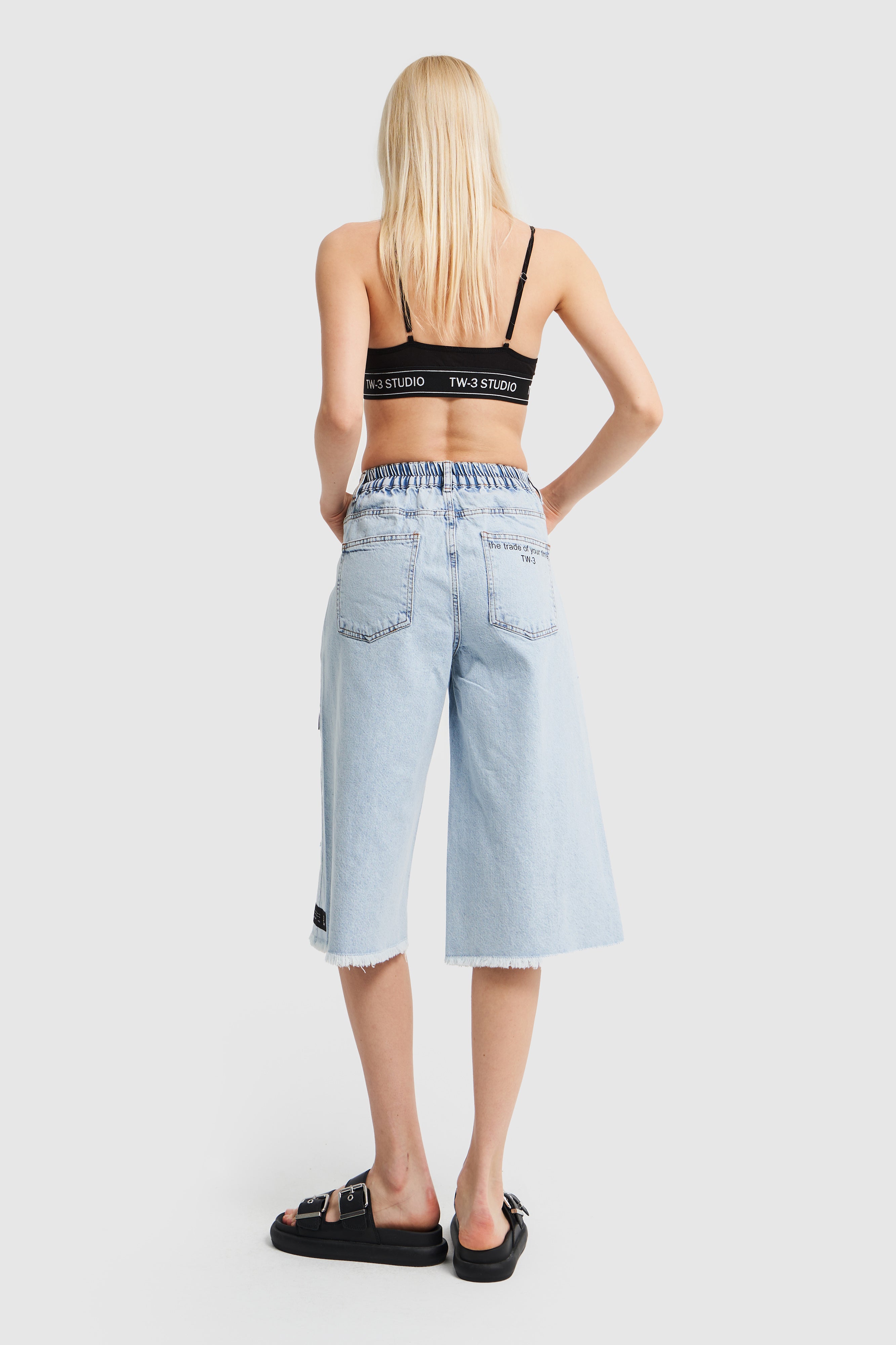 Women's Denim Color Ripped Detail Maxi Length Design Denim Shorts