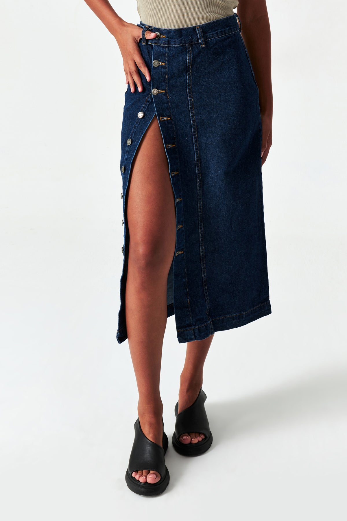 Women's Dark Blue Color Front Buttoned Maxi Length Denim Skirt