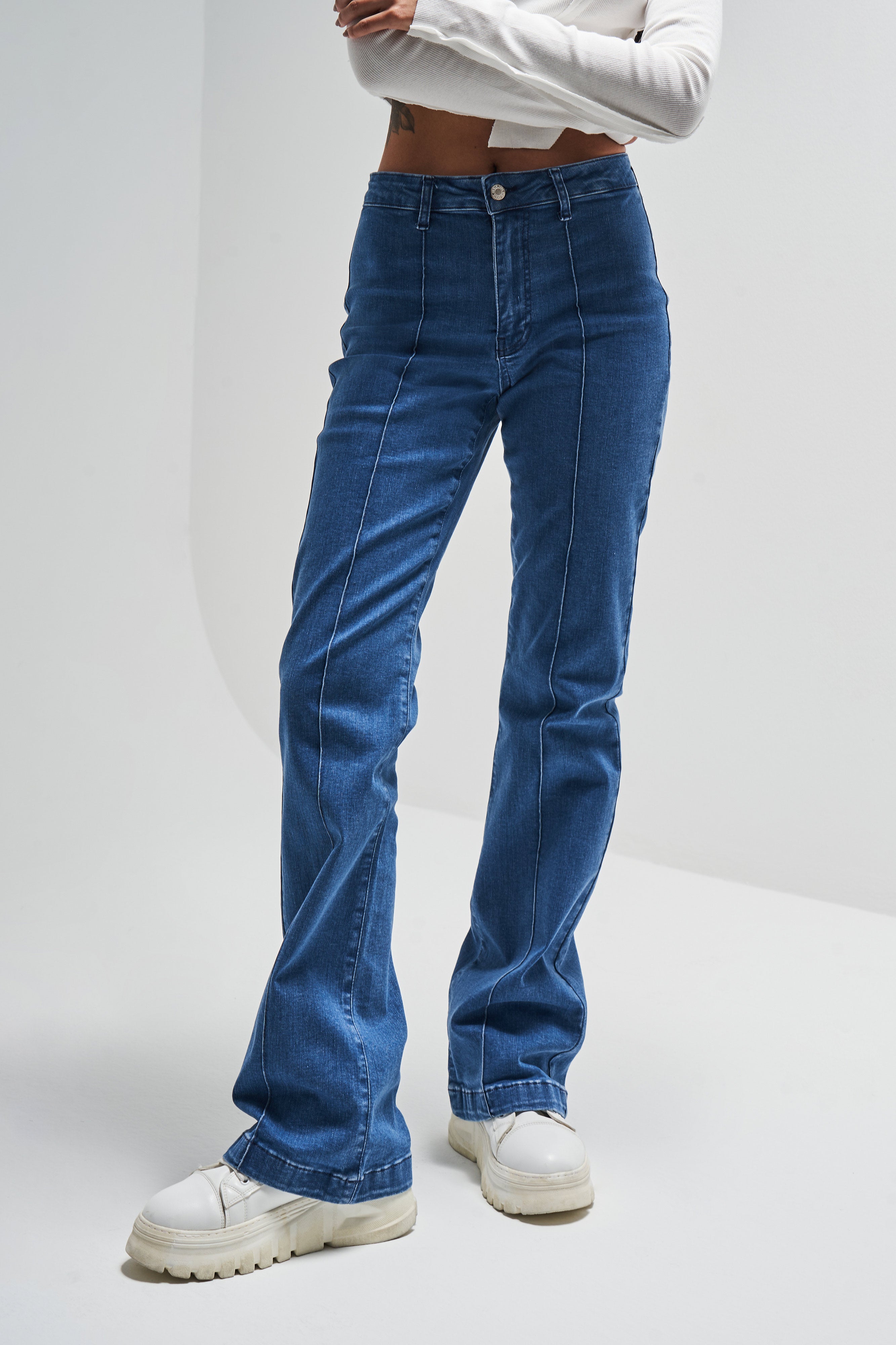 Kadın Mavi Renk 1S5-4 Slim Flare Likralı Kumaş Esnek Denim Jean