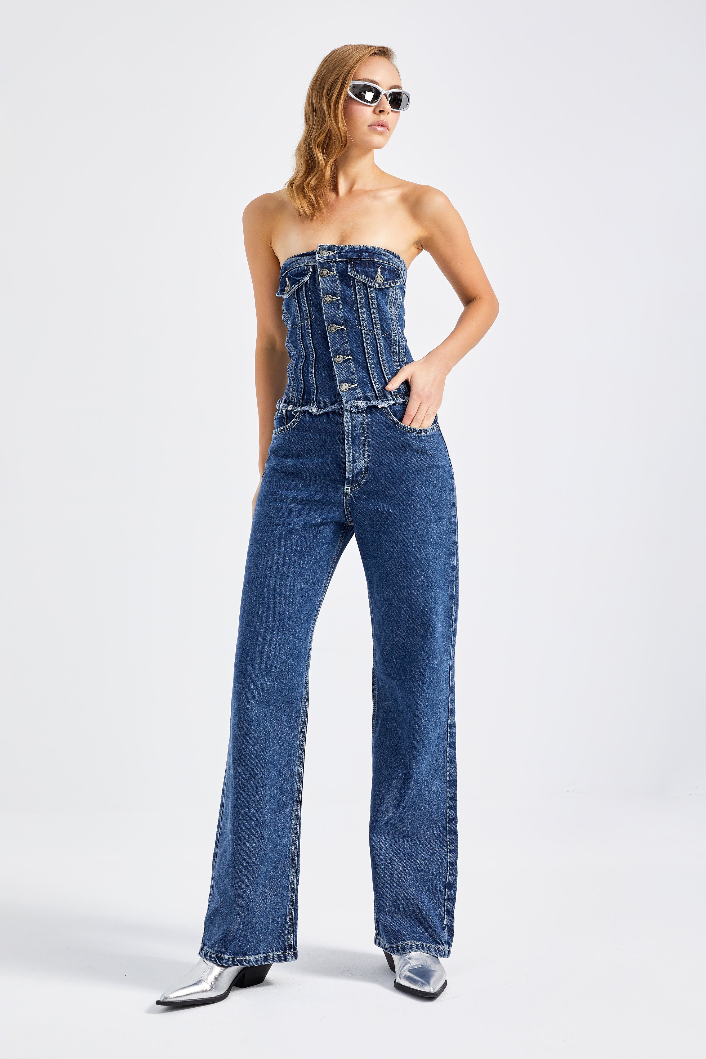 Women's Blue Color Wide Leg Fit Front Buttoned Strapless Denim Jumpsuit