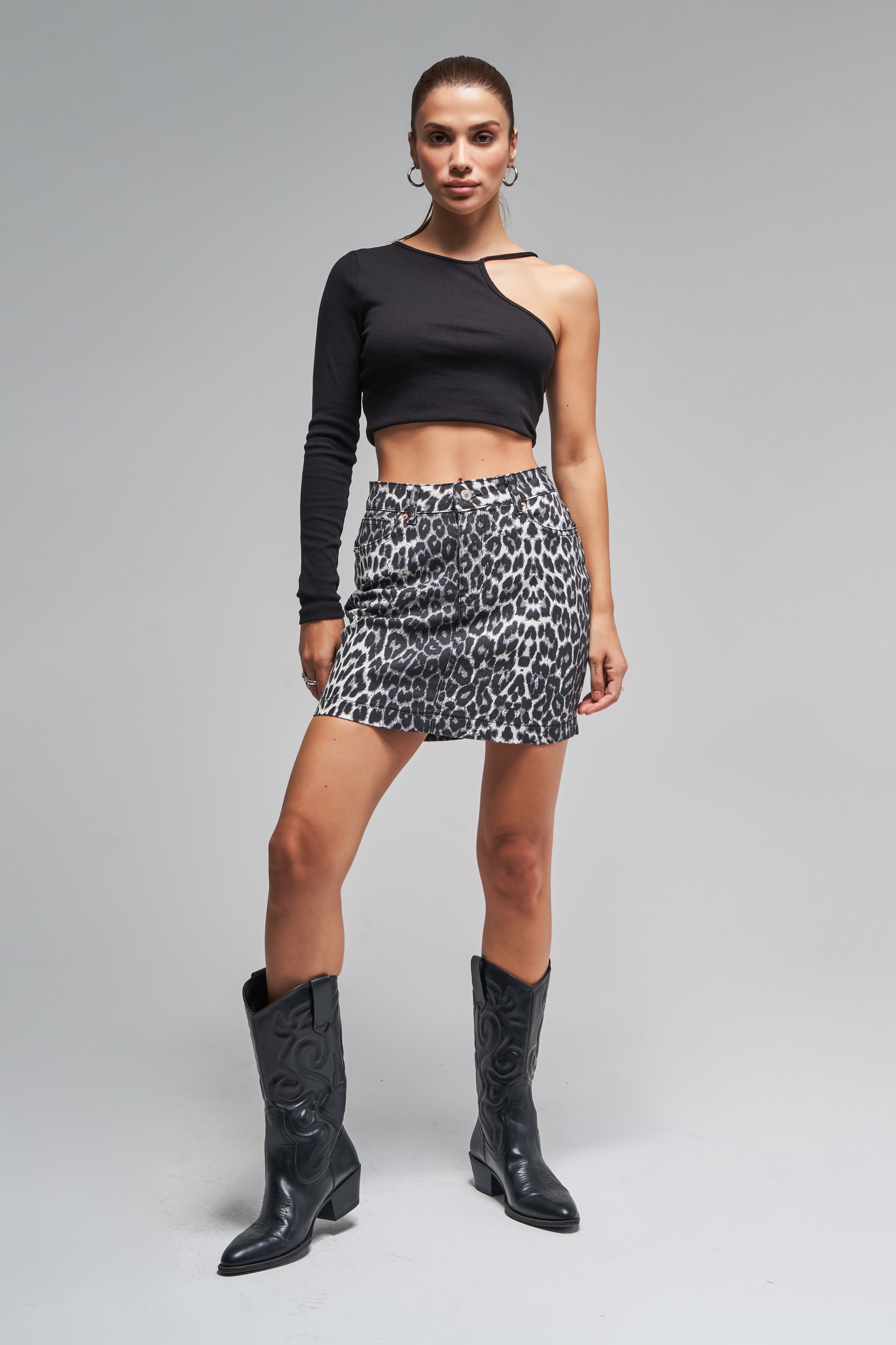 Women's Black White Leopard Color Mini Denim Skirt