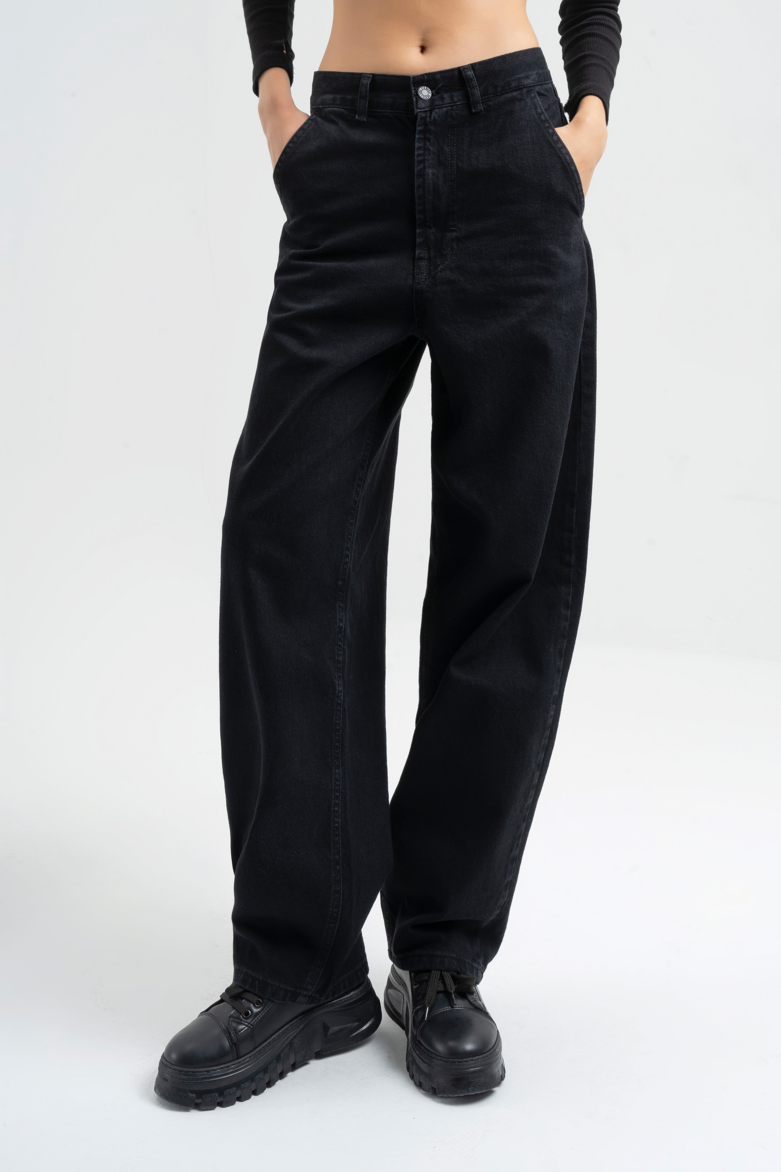 Women's Black Black Od Color Skater Fit Loose Cut Denim Trousers