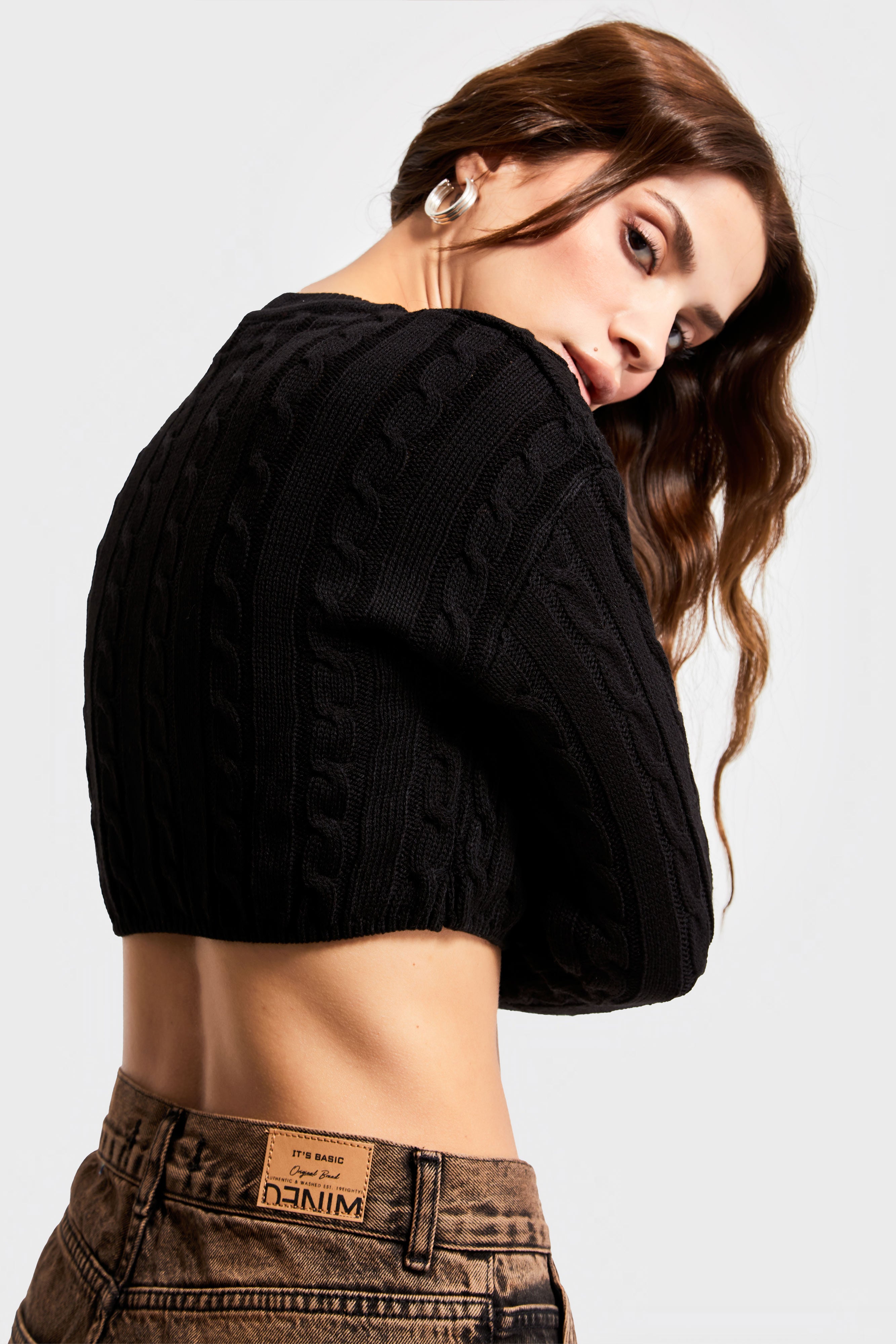 Women's Black Color Fish Knit Crop Fit Sweater