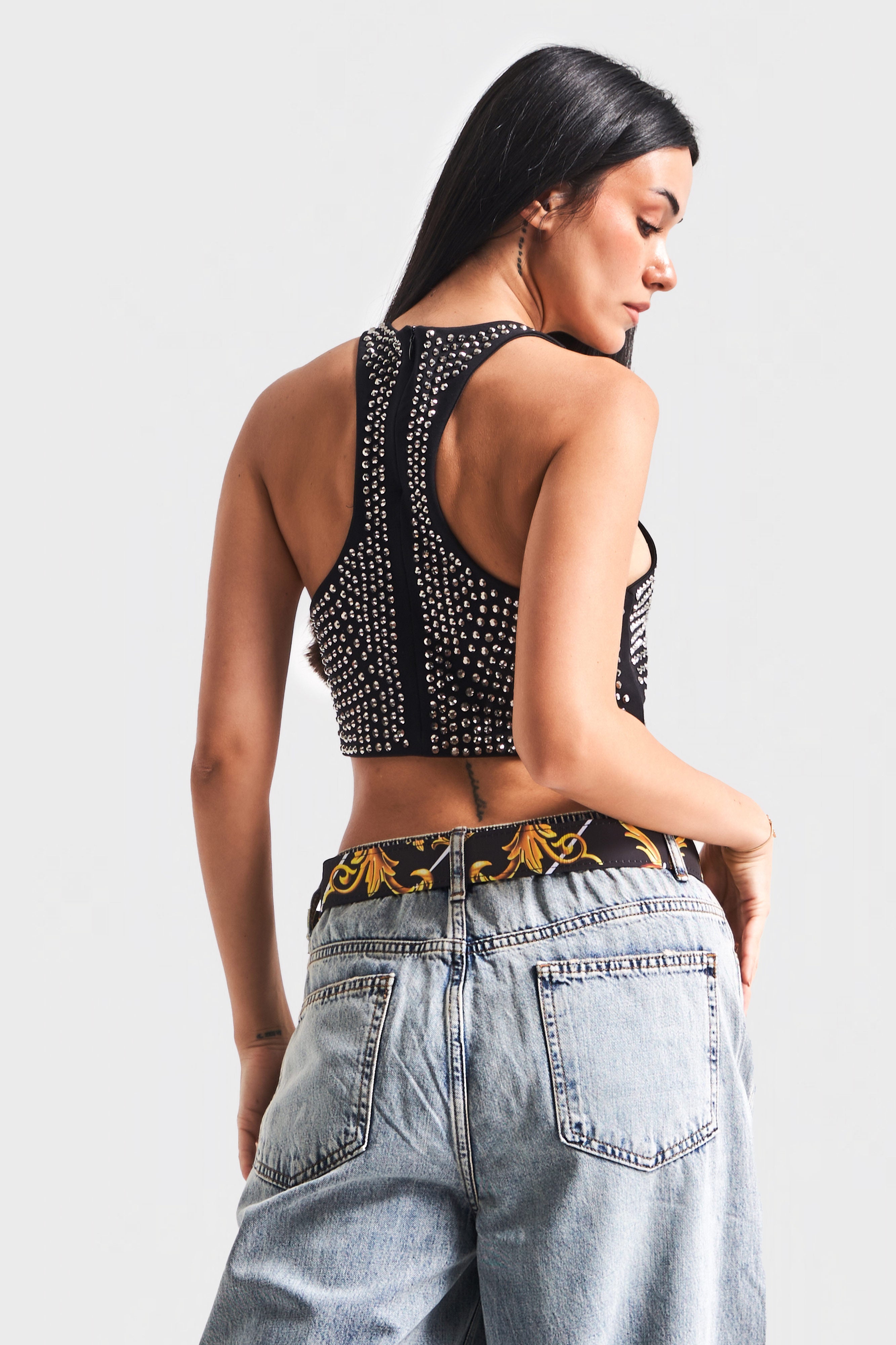 Kadın Siyah Renk Halter Yaka Parlak Yapıştırma Taşlı Tasarım Crop Top