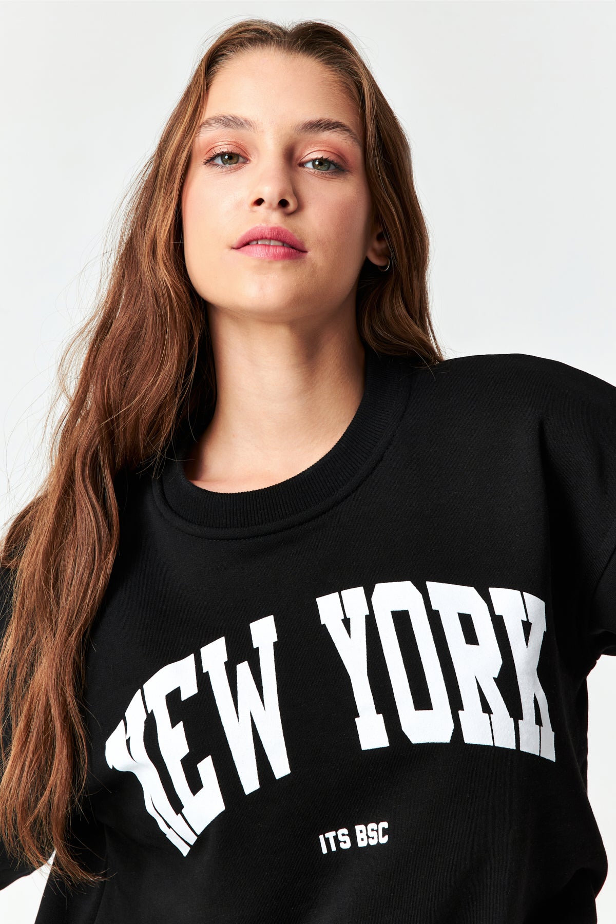 Kadın Siyah Renk New York Baskılı Oversize Üç İplik Sweatshirt