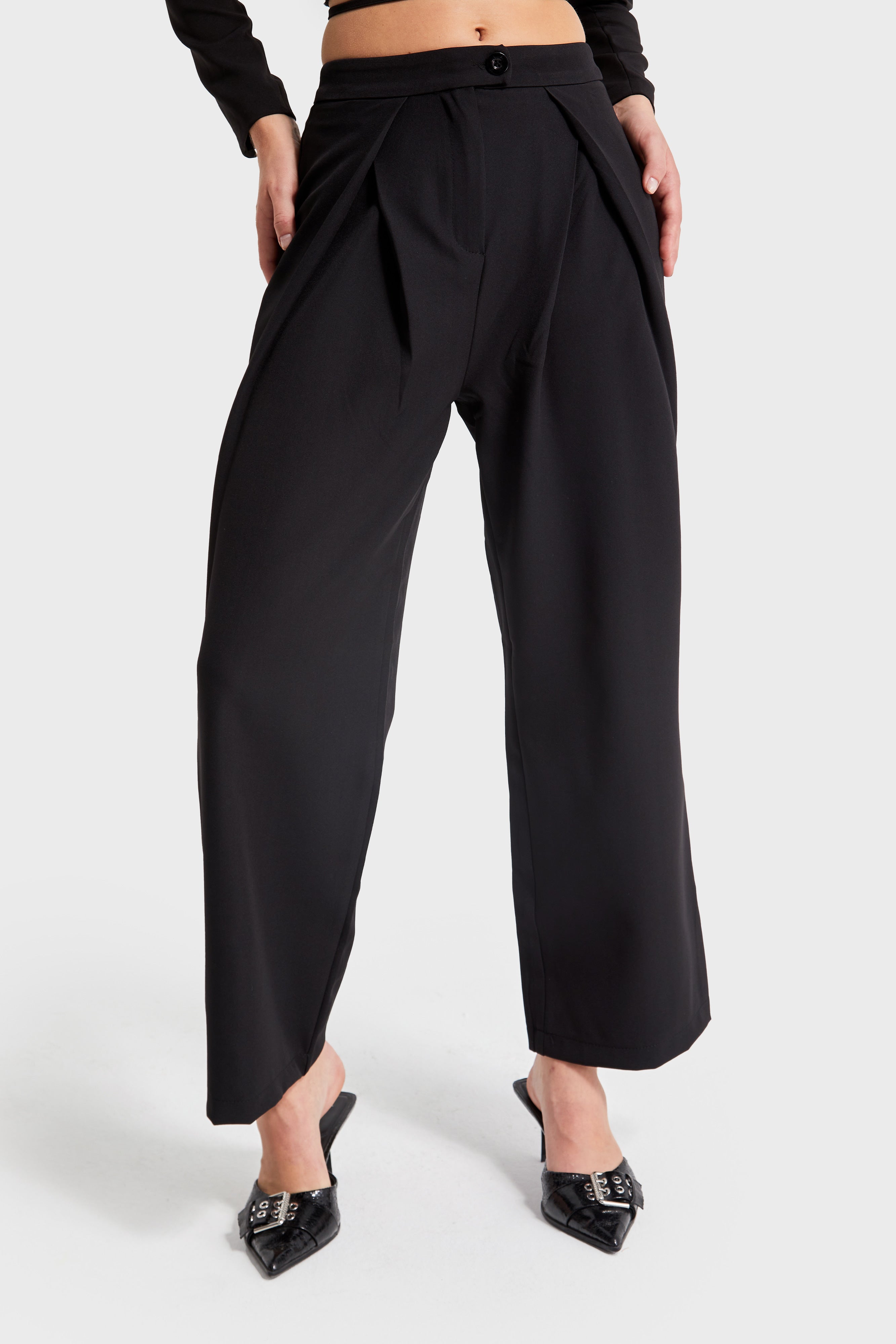 Women's Black Color Front Pleated Relax Fit Fabric Trousers