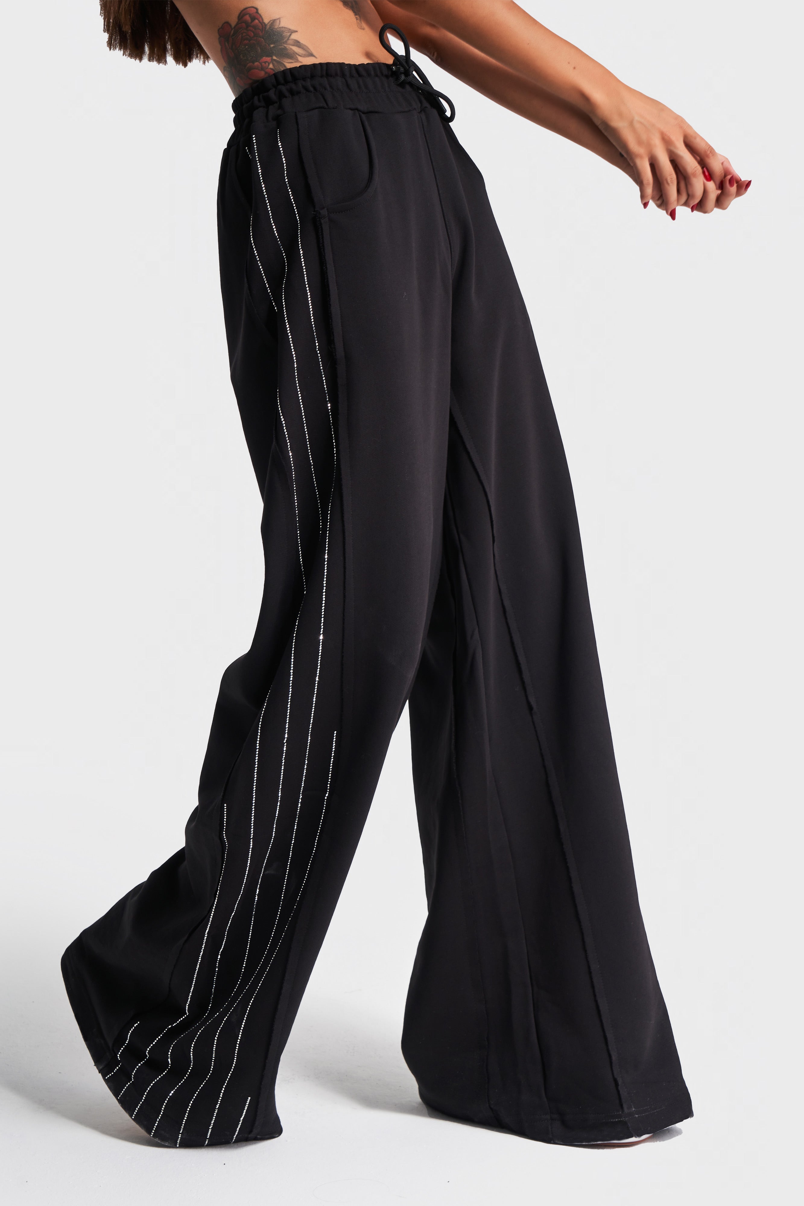 Women's Black Color Shiny Stone Palazzo Fit Design Knitted Trousers