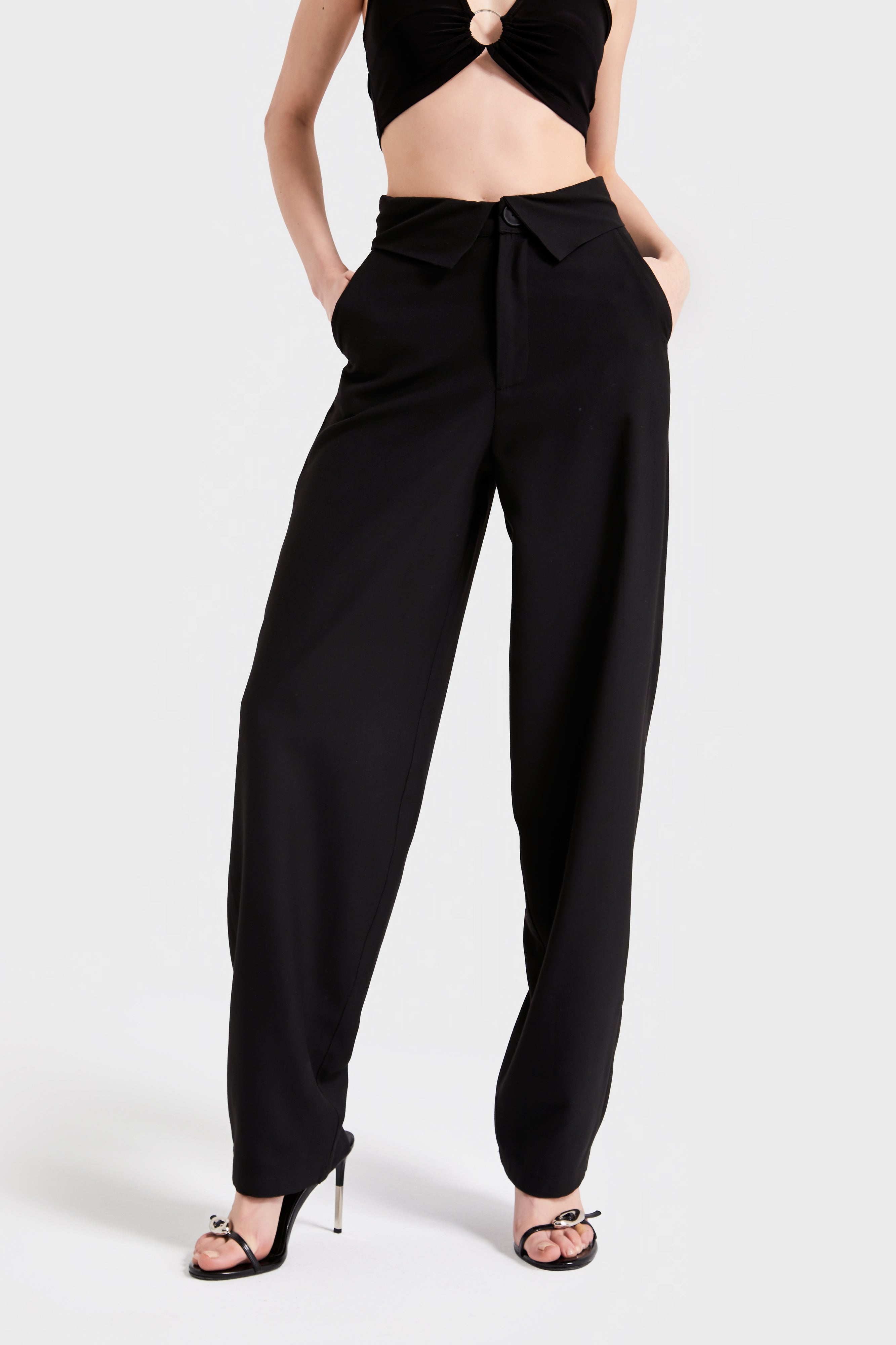 Women's Black Color S5-1 Woven Fabric Skater Fit Waist Detailed Fabric Trousers