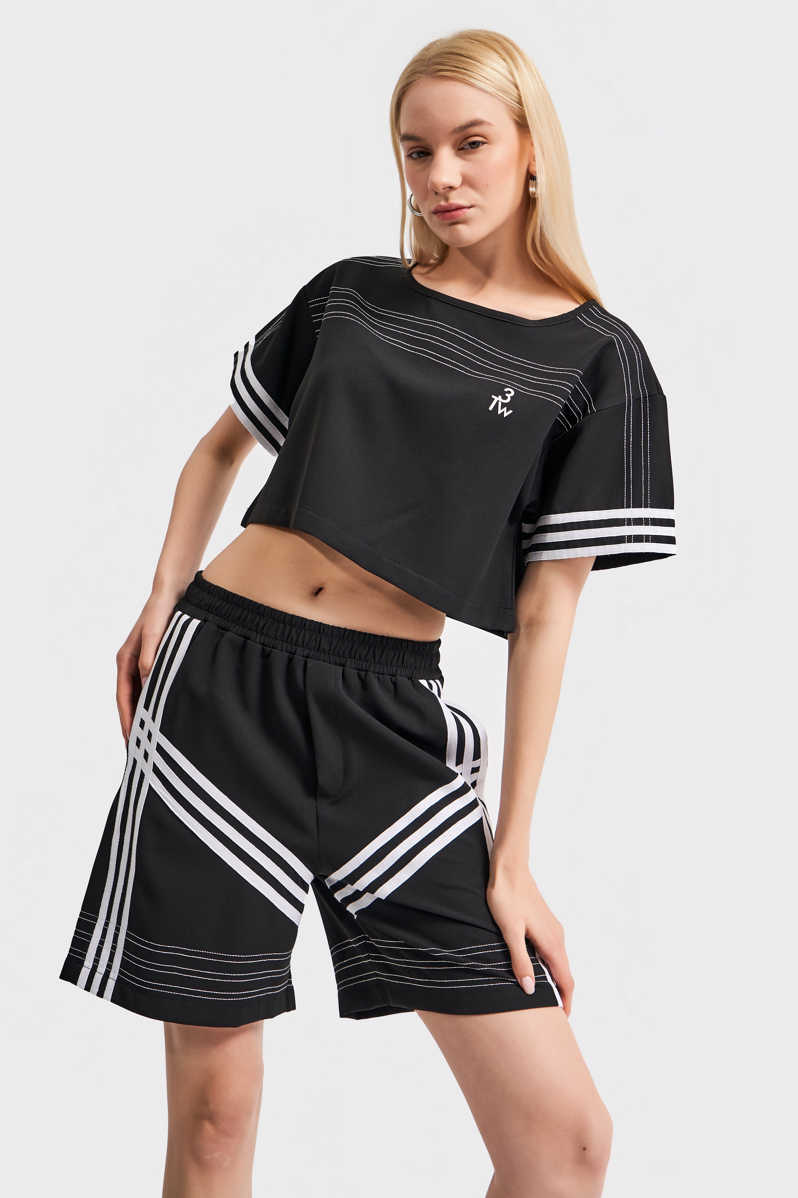 Women's Black Color Stripe Detail Crop Design Top