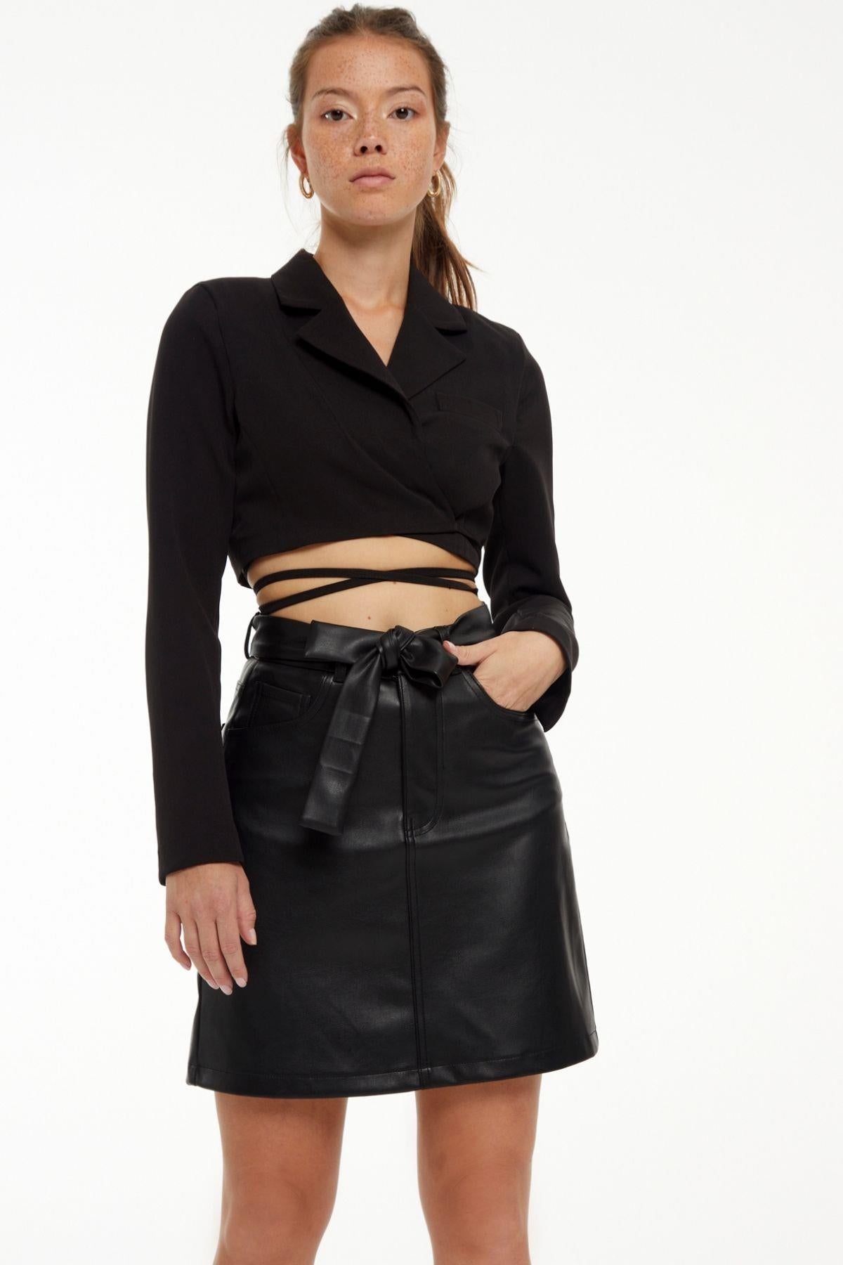 Women's Black Color Faux Leather Velvet Coated High Waist Skirt