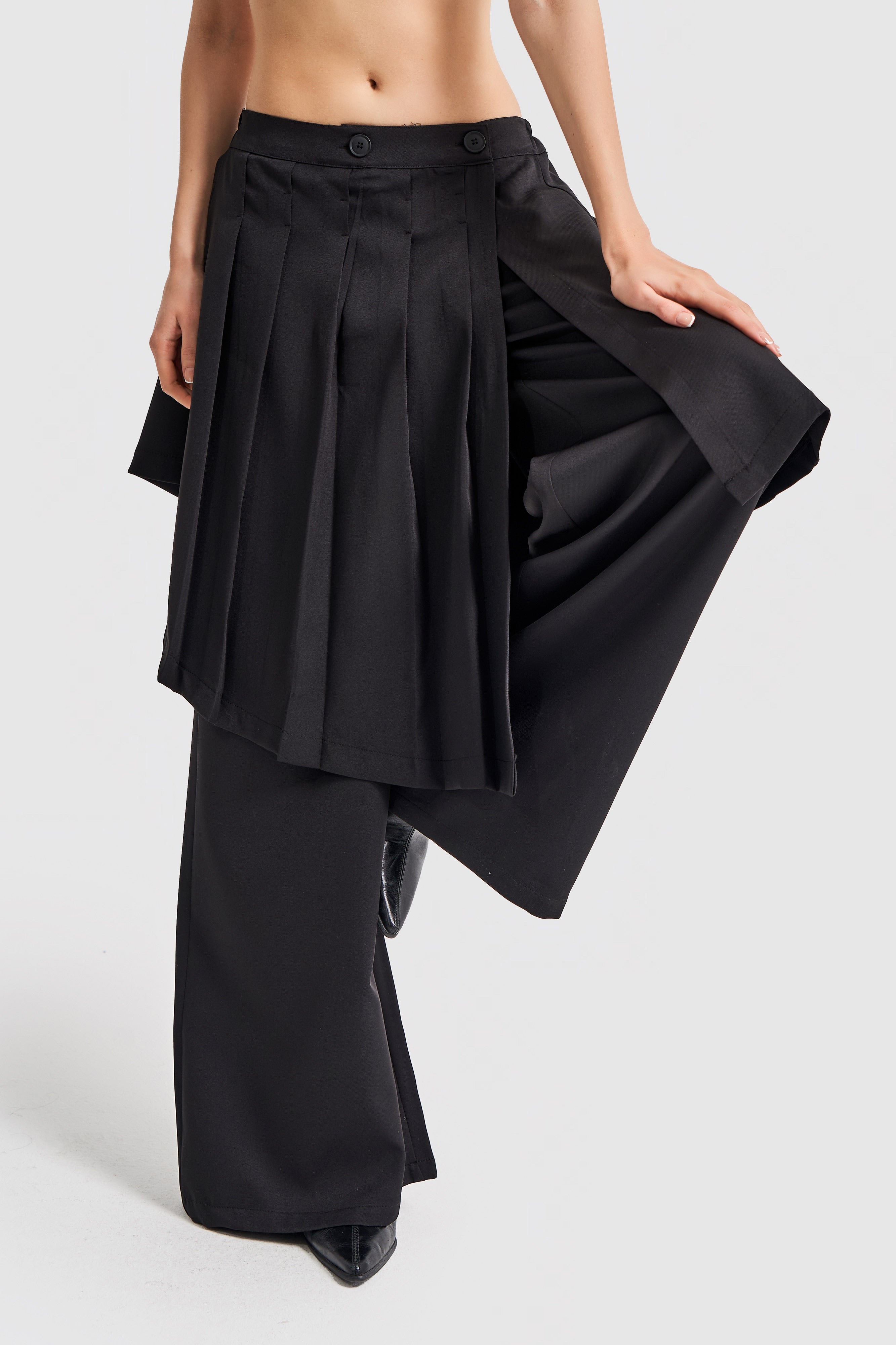 Women's Black Color Loose Cut Design Skirt Trousers