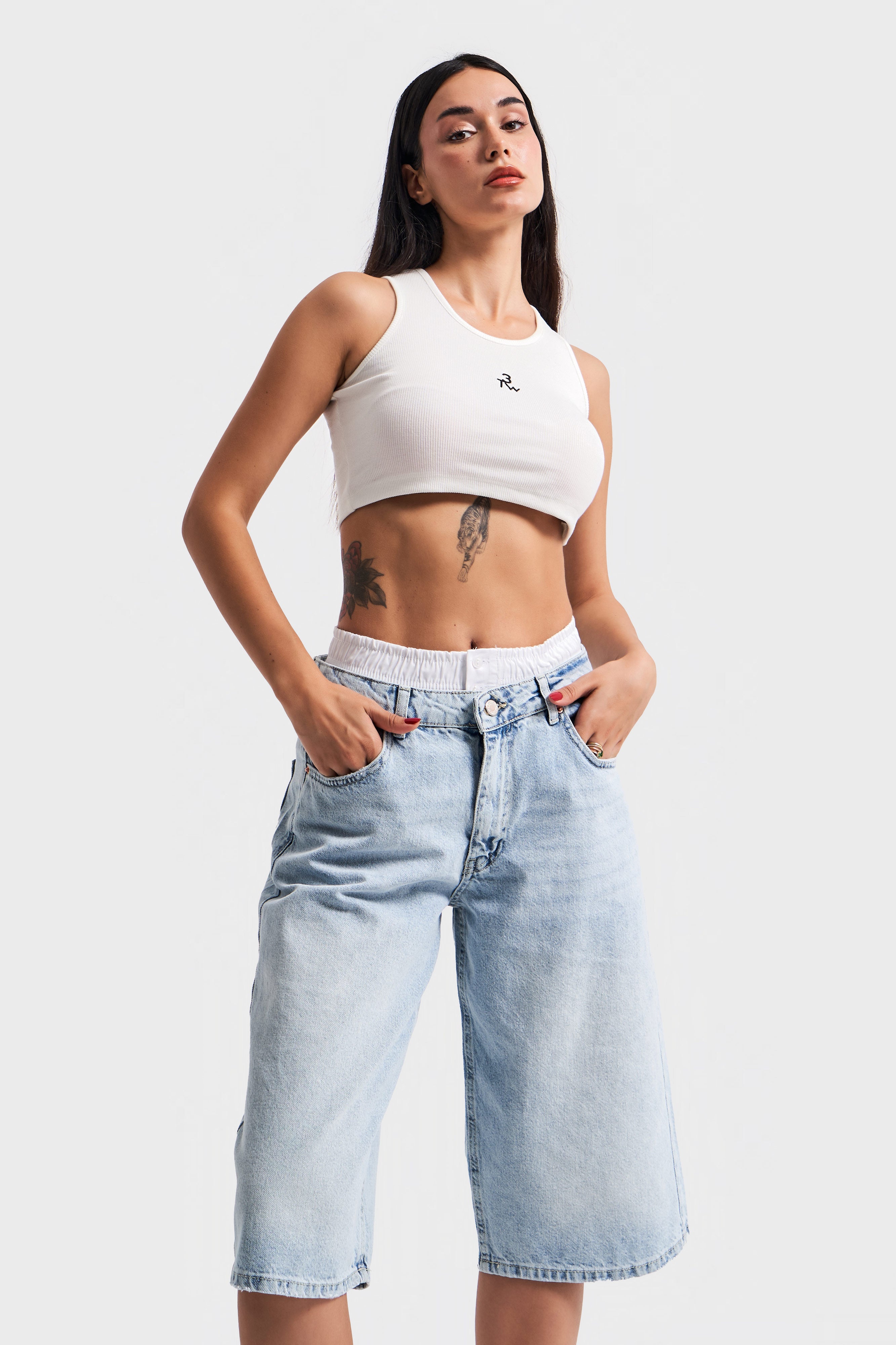 Women's Snow Jeans Color Boxer Detail Maxi Length Denim Shorts