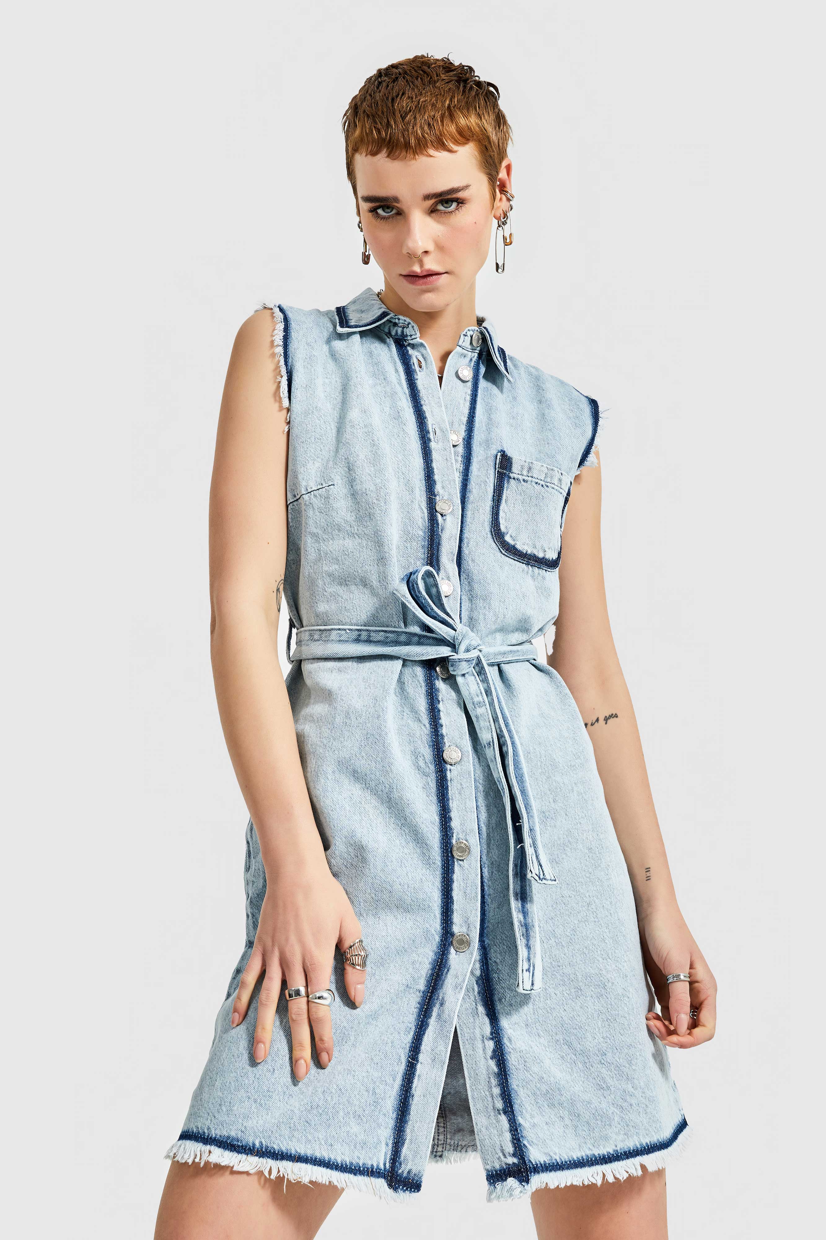 Women Snow Jeans Color Special Denim Fabric Belted Mini Denim Dress