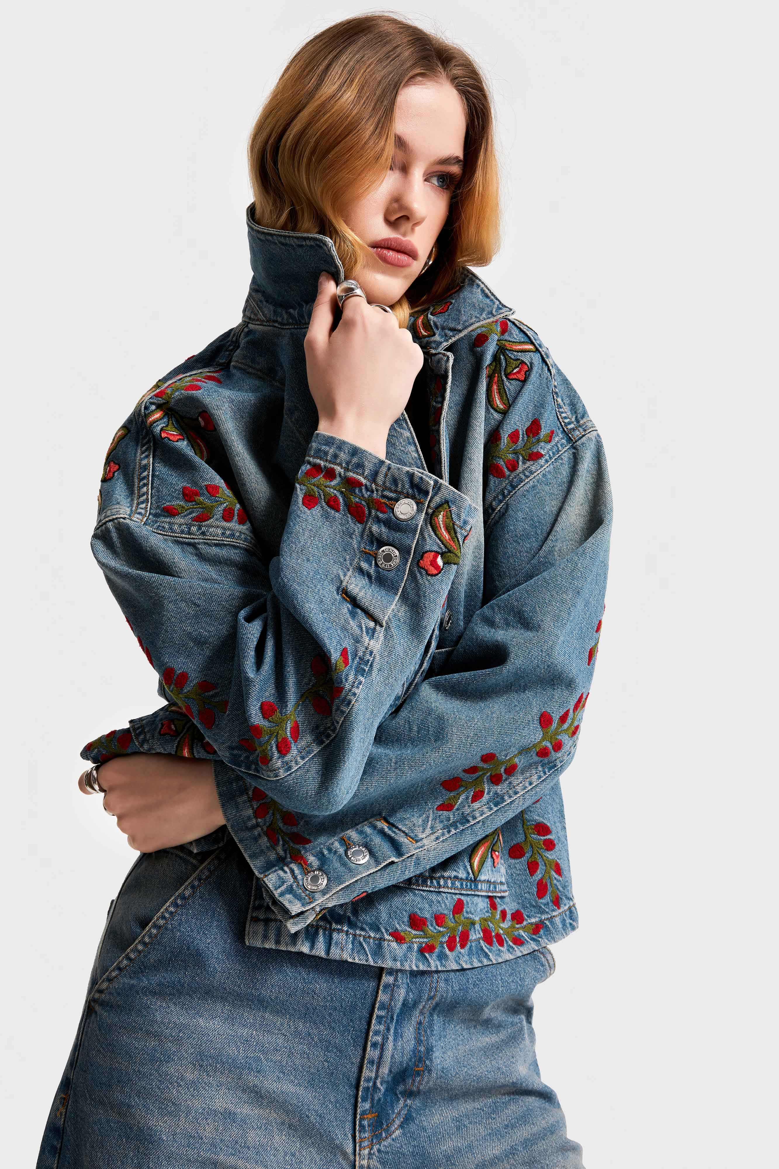 Women's T.Jeans Color 2S566 Floral Embroidered Oversize Design Denim Jacket