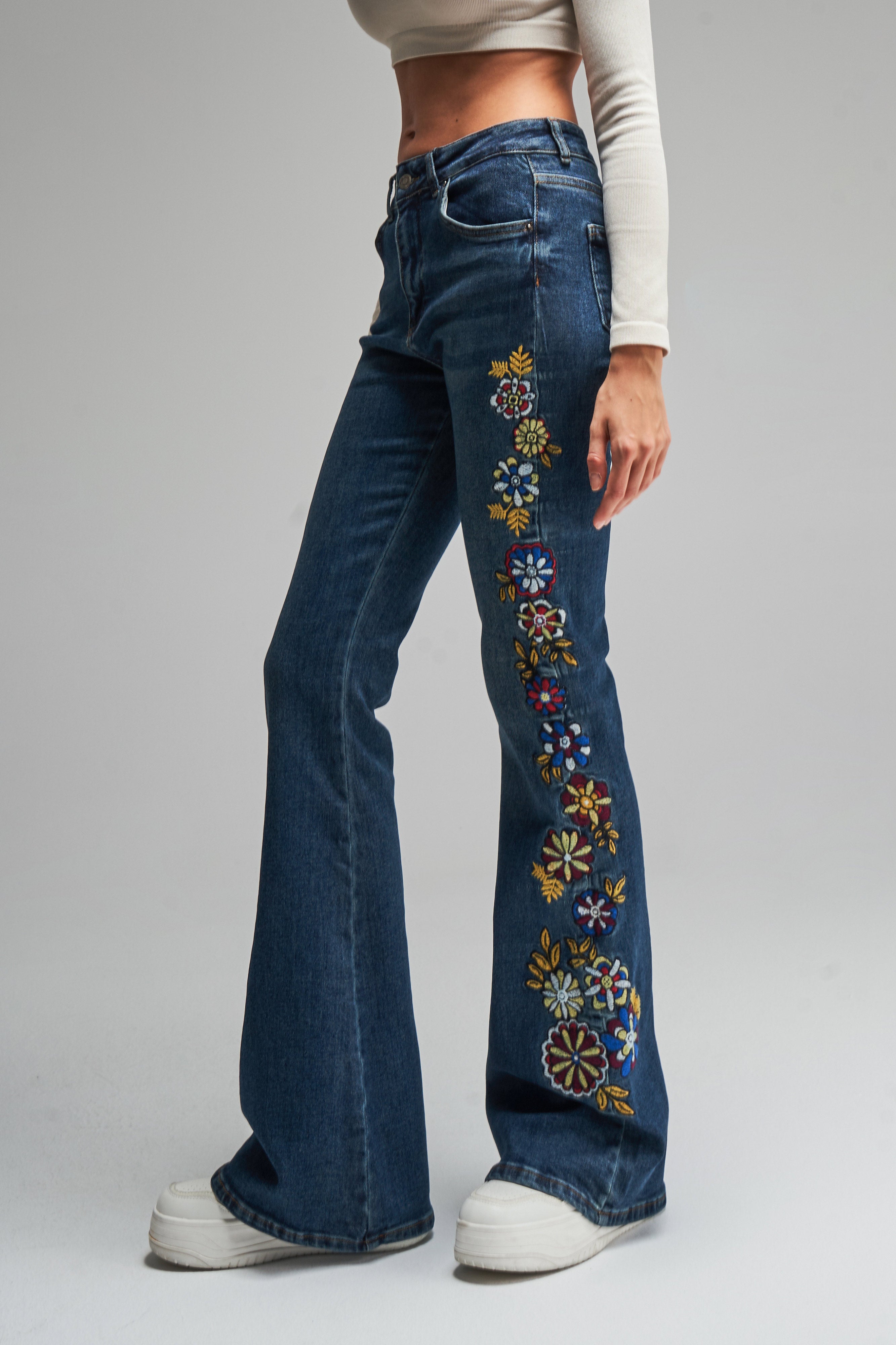 Women's T.Jeans Color Floral Embroidered Flare Fit Flexible Fabric Design Denim