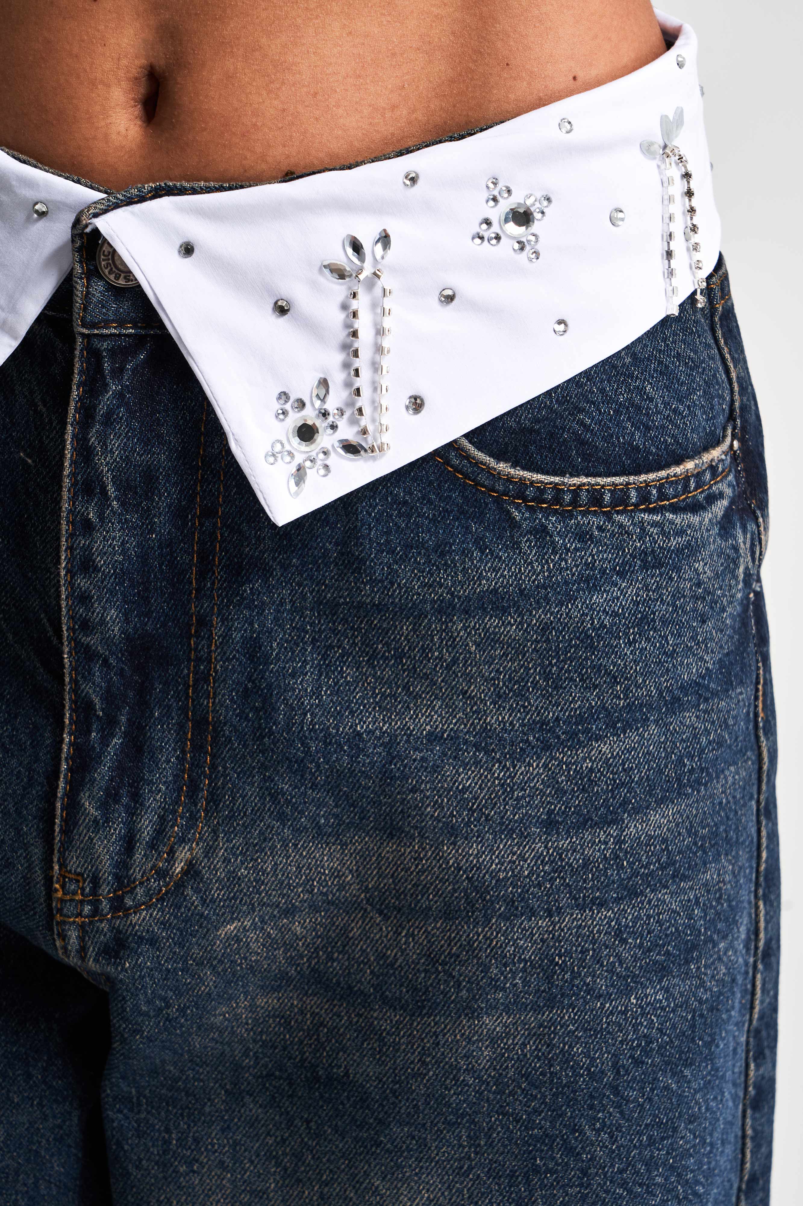 Women's T.Jeans Color Skater Fit Belt Hand Embroidered Design Denim