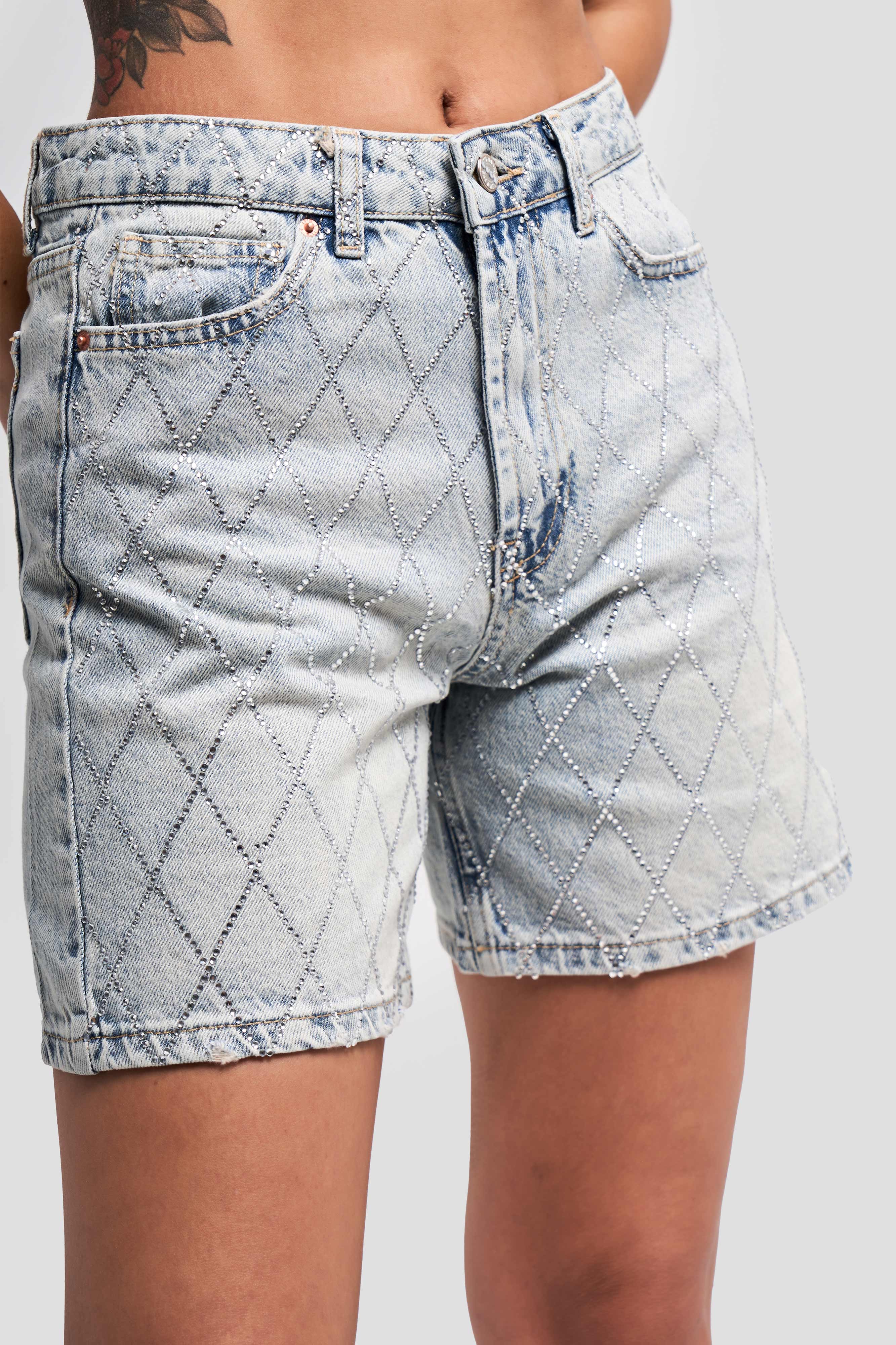 Women's Tint Color Front Shiny Stone Mom Fit Denim Shorts